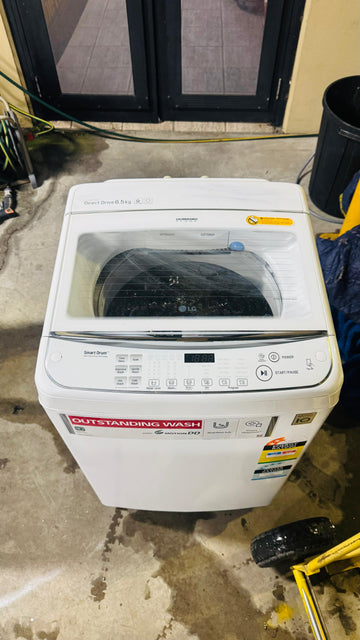 LG 6.5 KGS TOP LOADER WASHING MACHINE