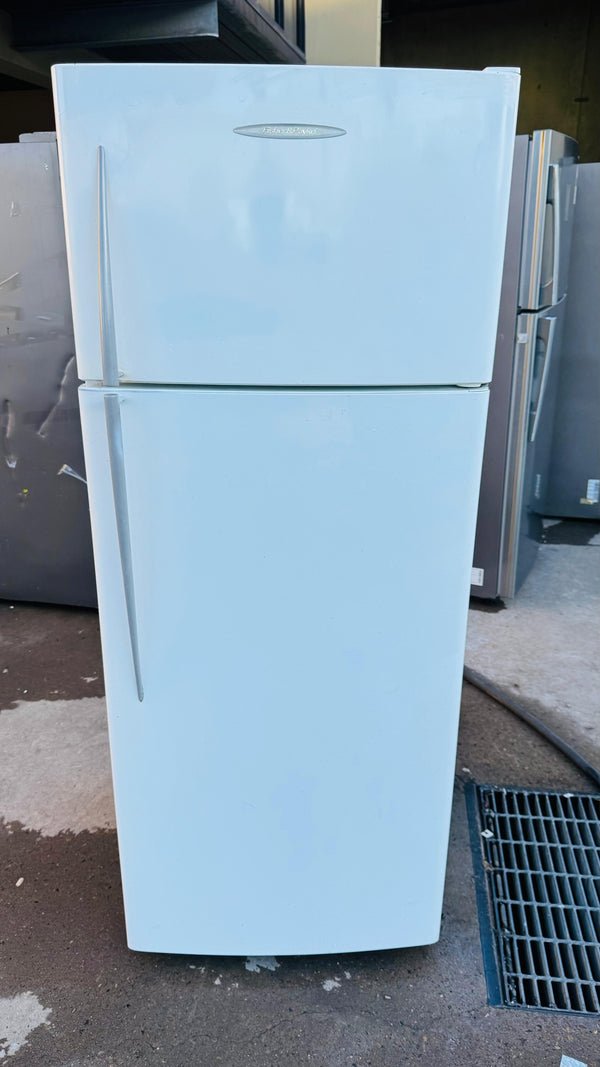 FISHER AND PAYKEL 441 LITRES FRIDGE FREEZER