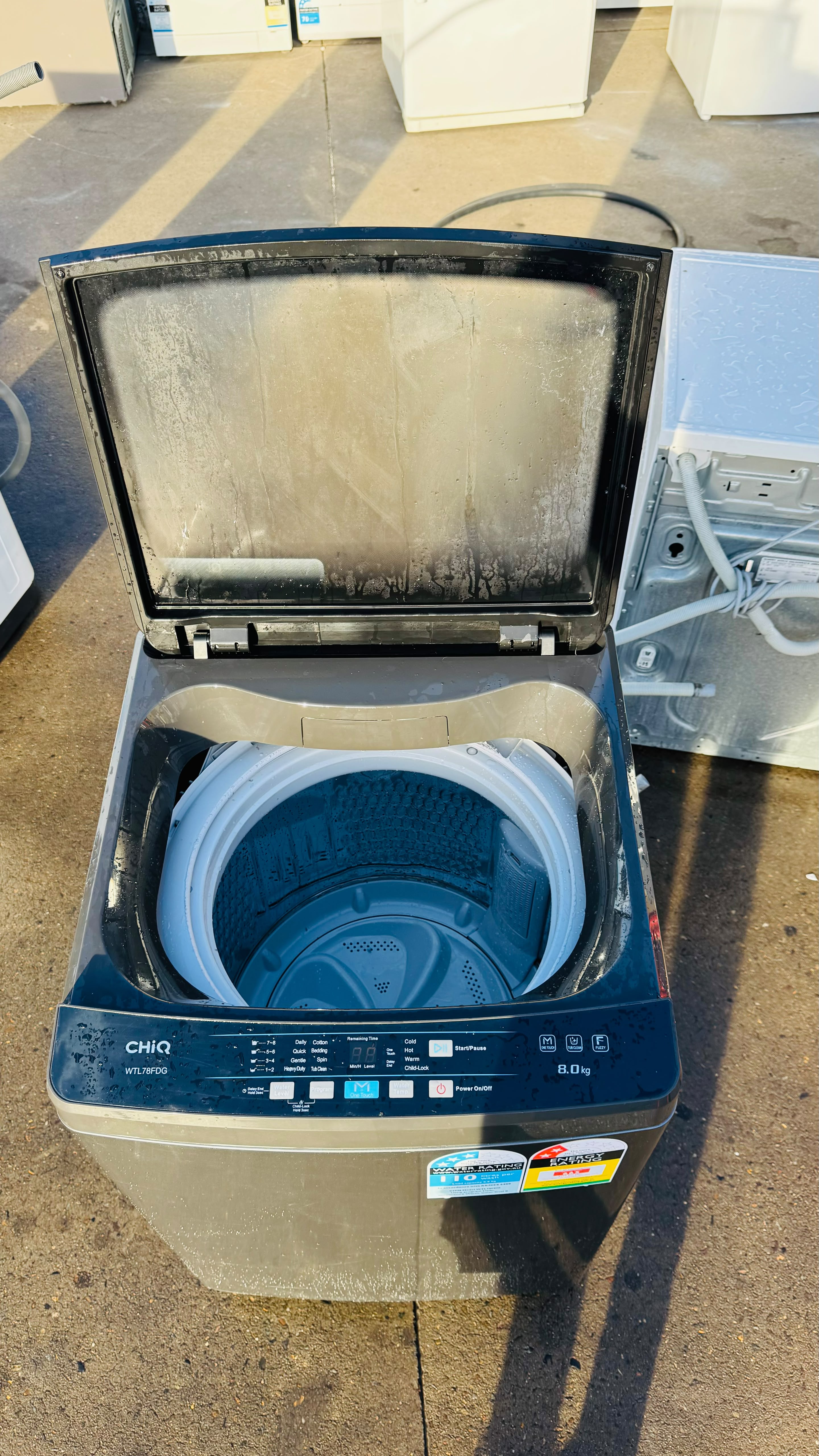 CHIQ 8KGS TOP LOADER WASHING MACHINE