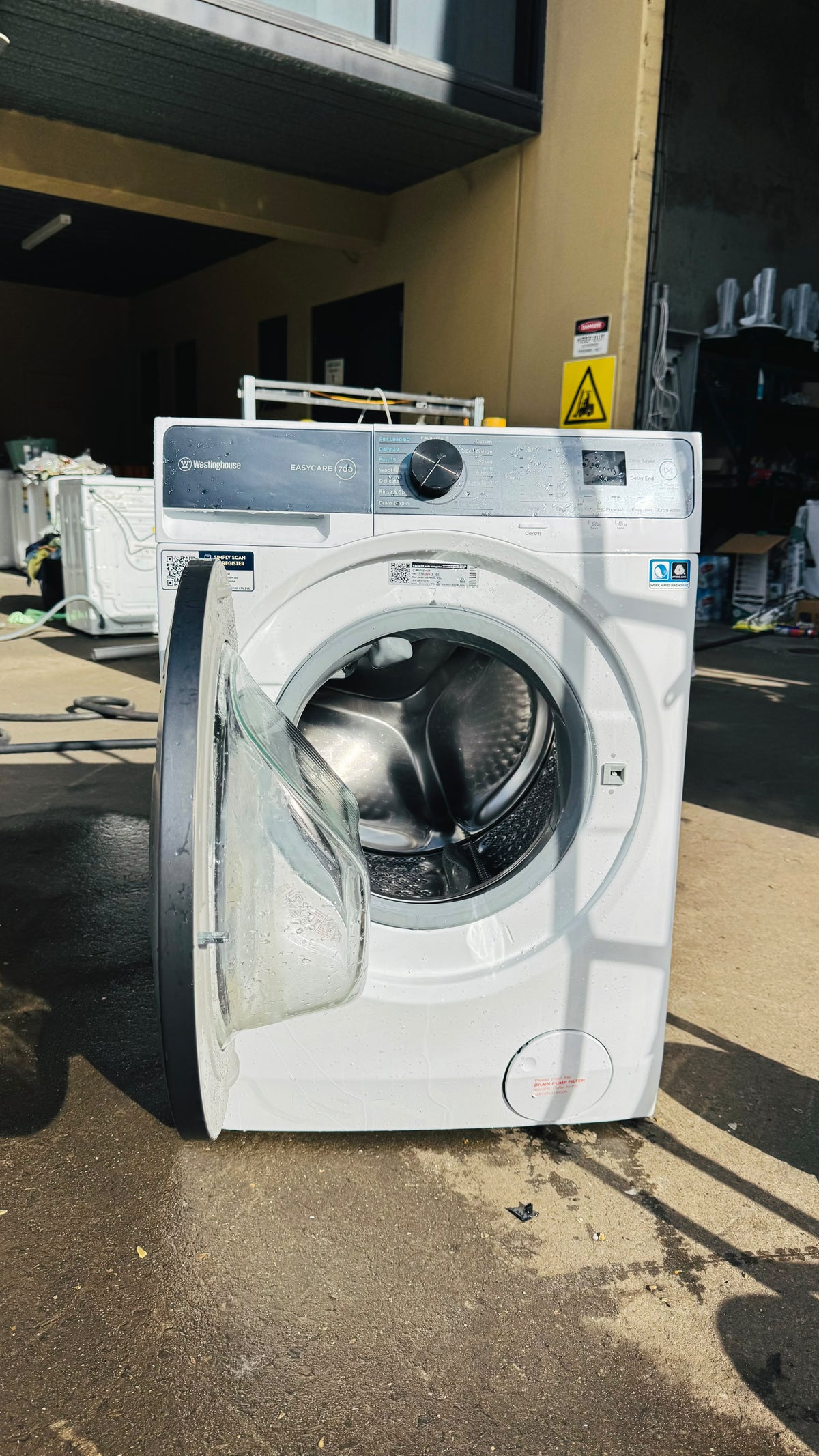 ELECTROLUX 10KGS FRONT LOADER WASHING MACHINE