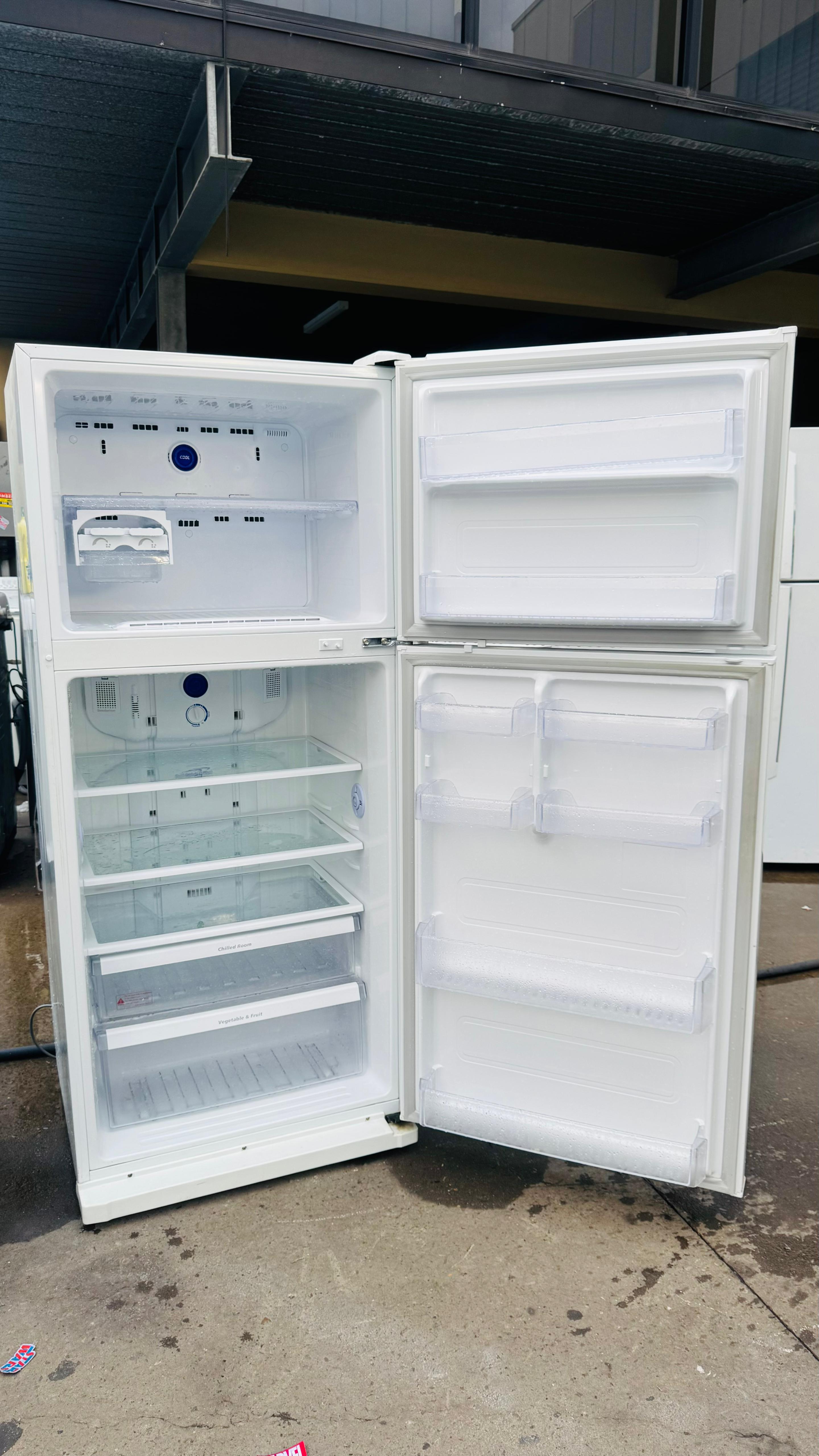 SAMSUNG 423 LITRES FRIDGE FREEZER