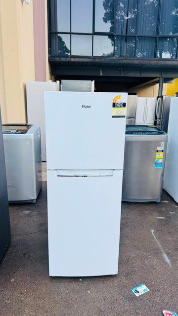 HAIER 220 LITRES FRIDGE FREEZER