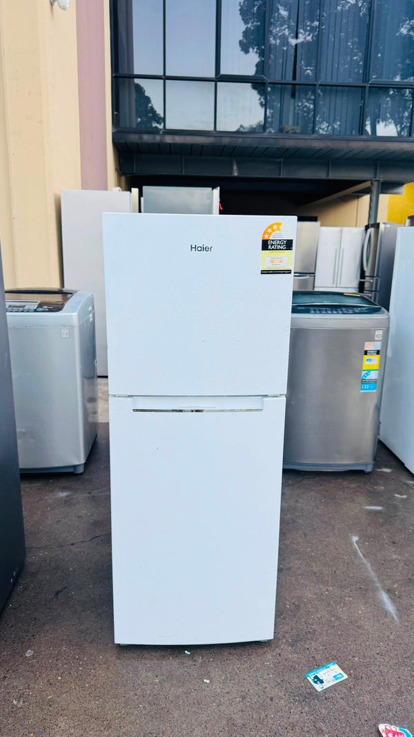 HAIER 220 LITRES FRIDGE FREEZER