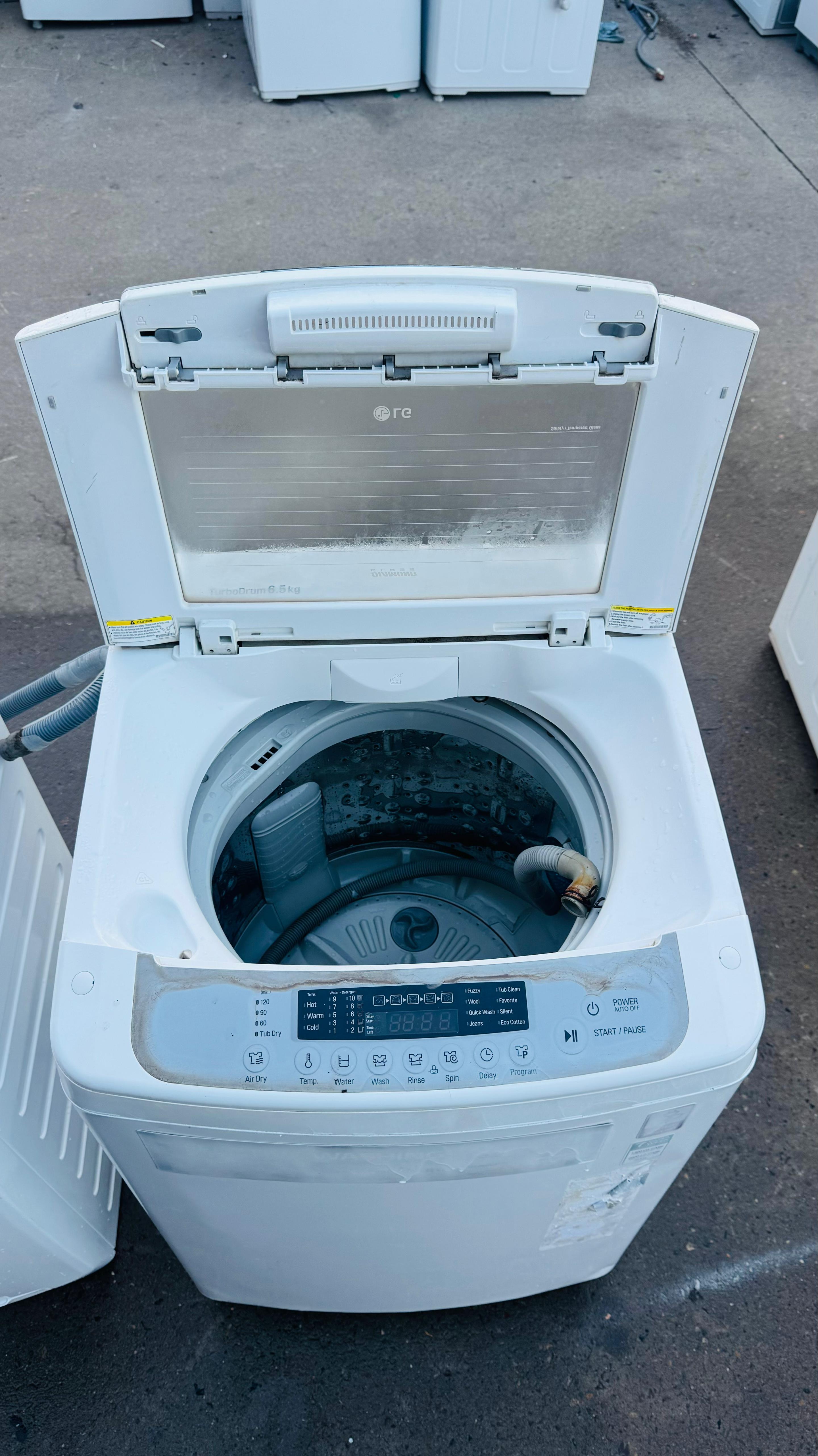 LG 6.5 KGS TOP LOADER WASHING MACHINE