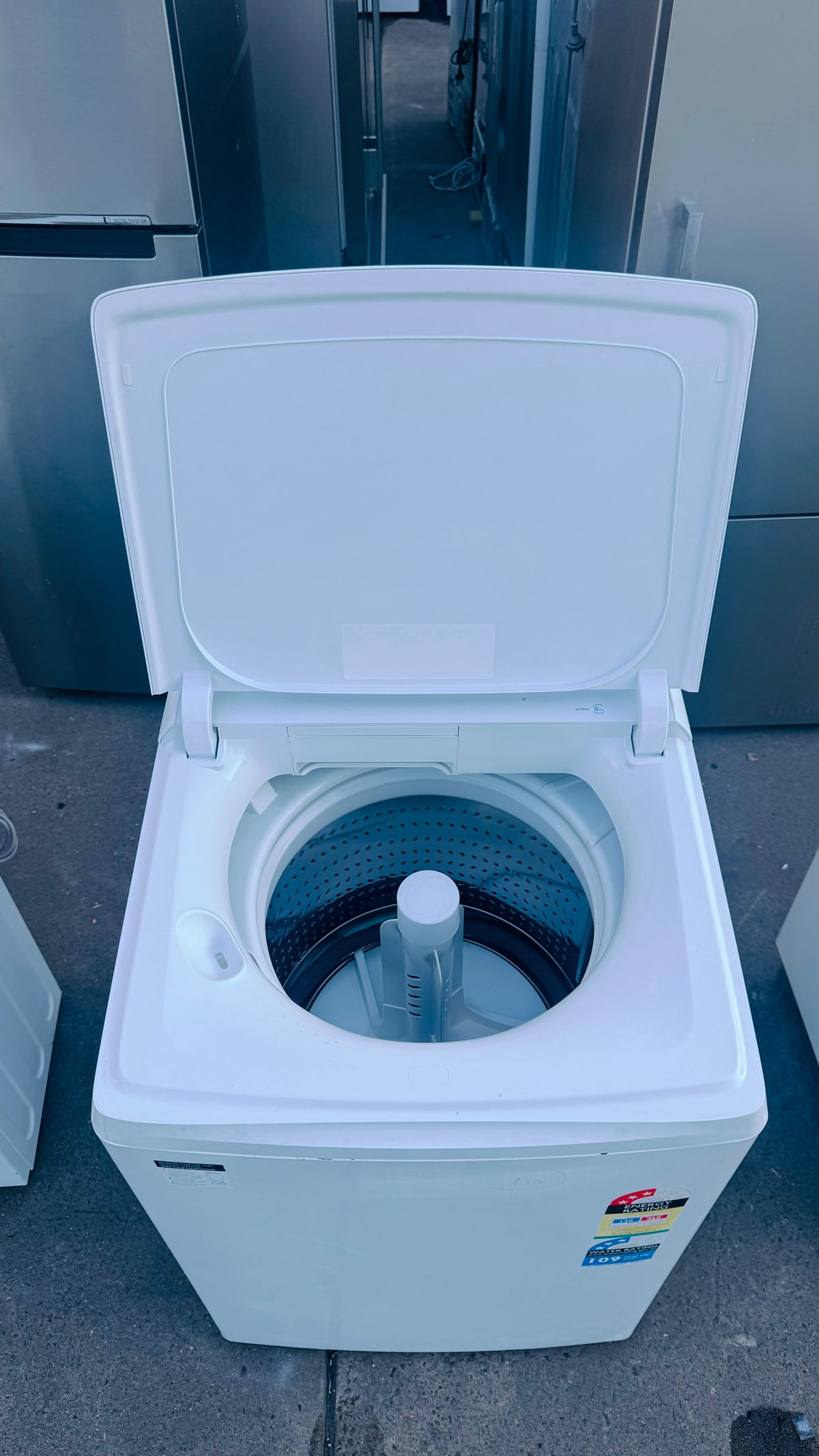 SIMPSON 8KGS TOP LOADER WASHING MACHINE