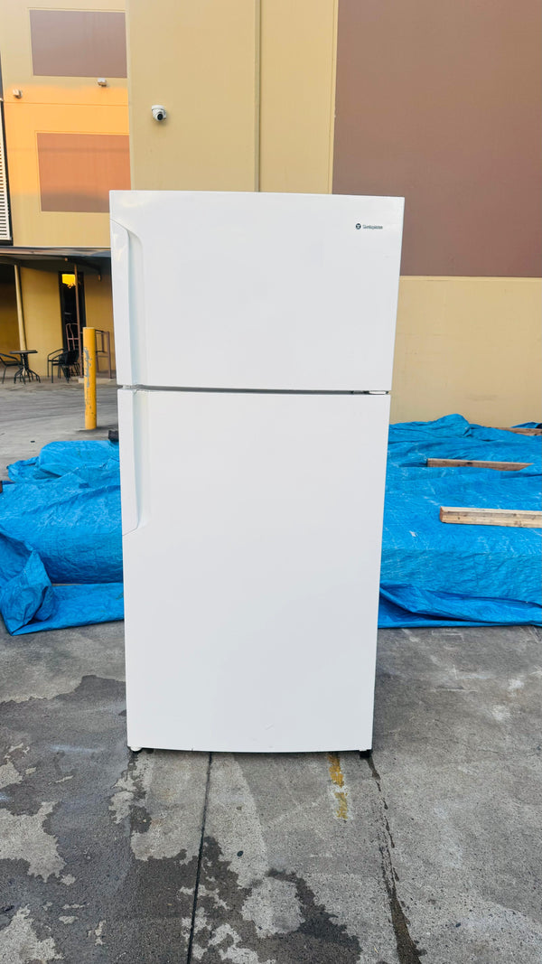 WESTINGHOUSE 538 LITRES FRIDGE FREEZER