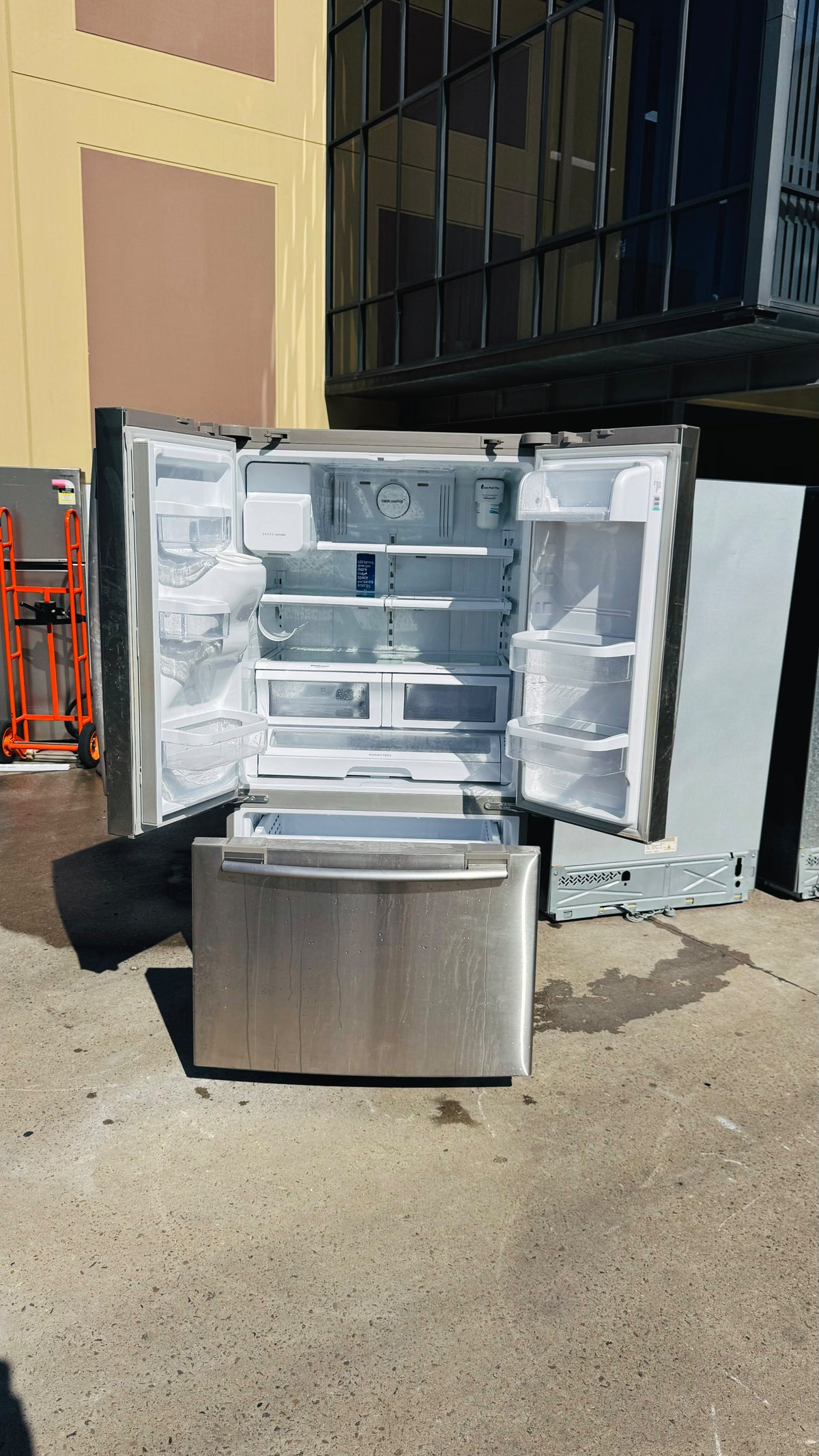 SAMSUNG FRENCH DOOR 752 LITRES FRIDGE FREEZER
