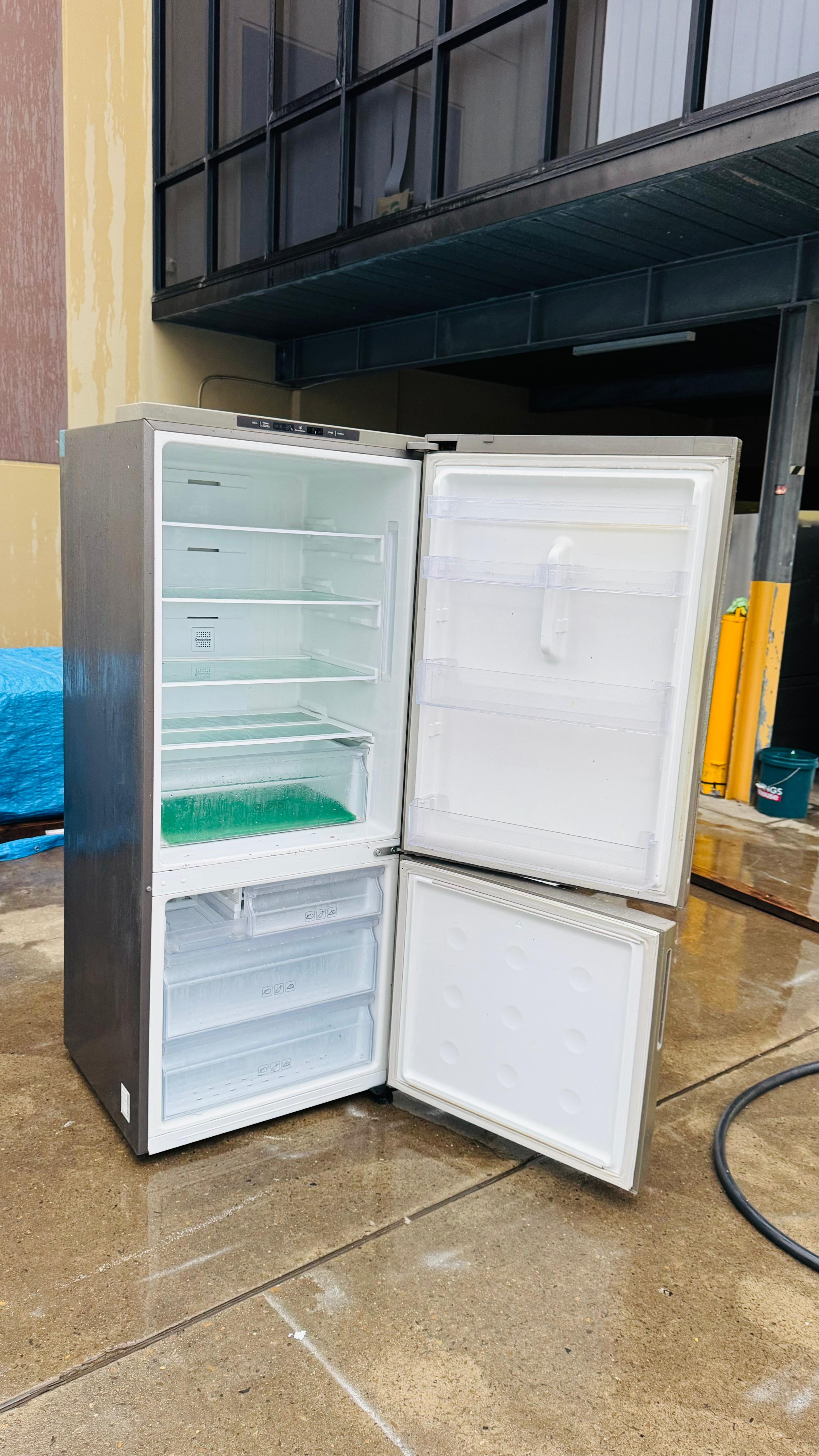 SAMSUNG 458 LITRES FRIDGE FREEZER