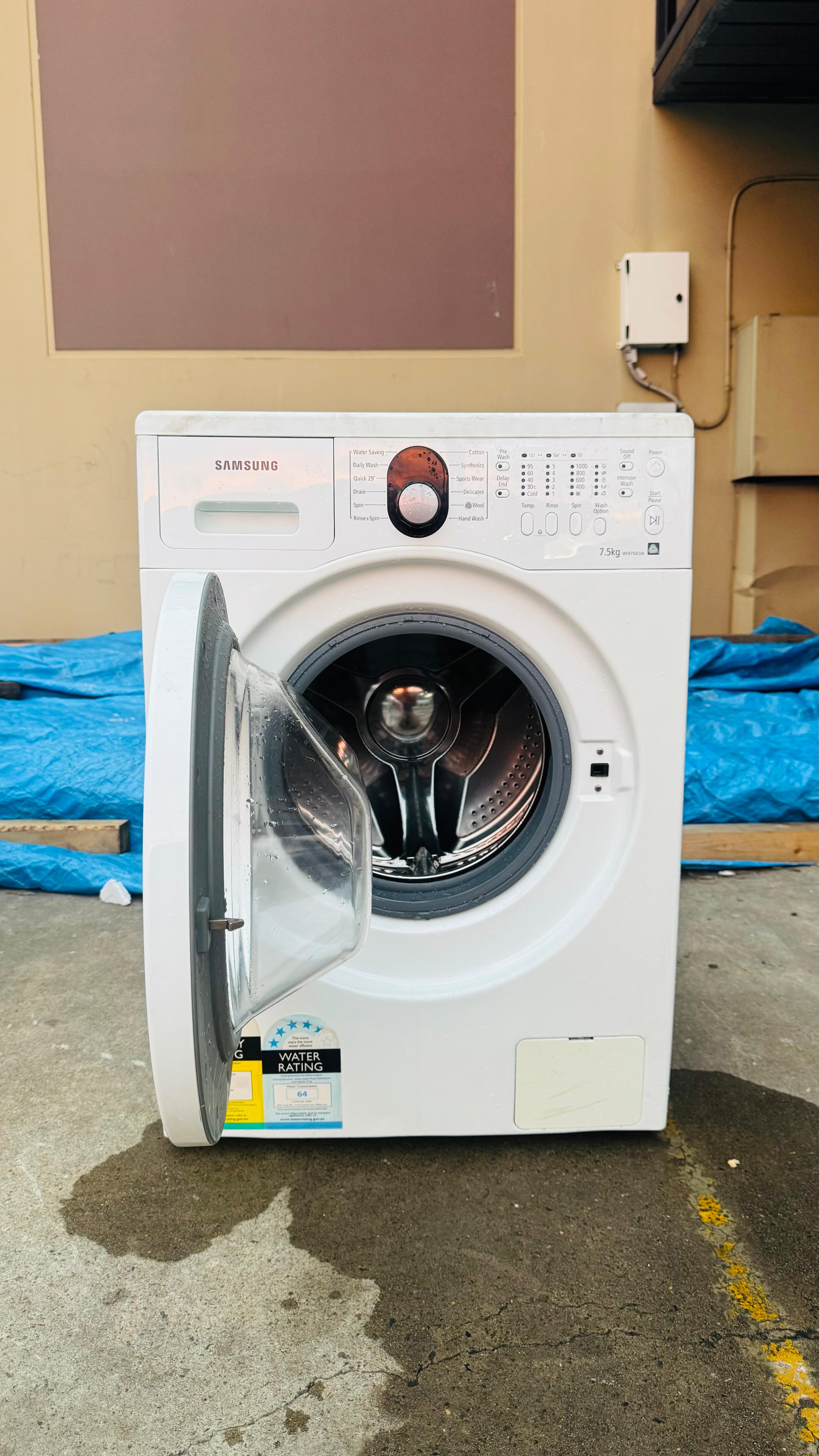 SAMSUNG 7.5KGS FRONT LOADER WASHING MACHINE