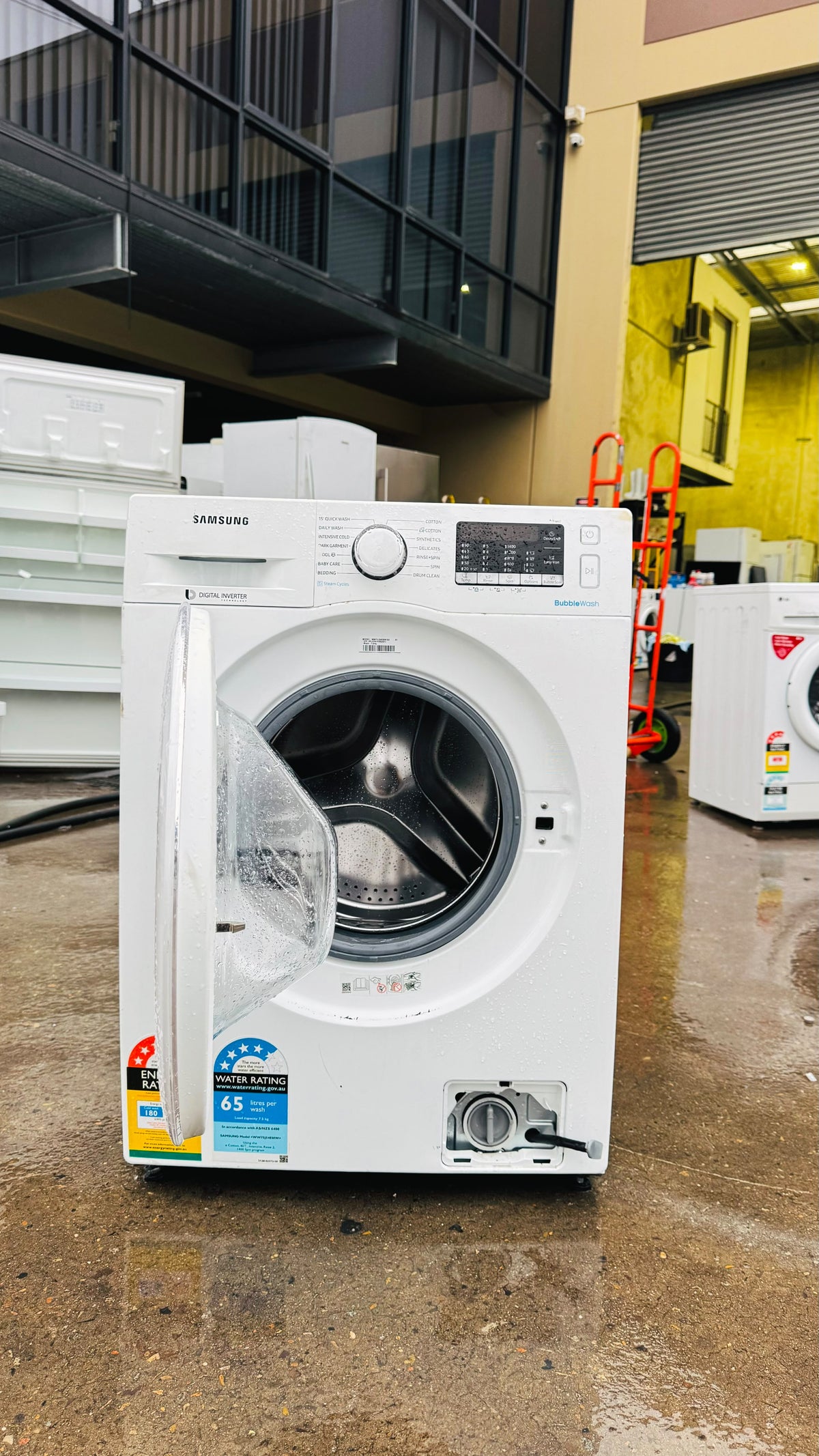 SAMSUNG 7.5KGS FRONT LOADER WASHING MACHINE
