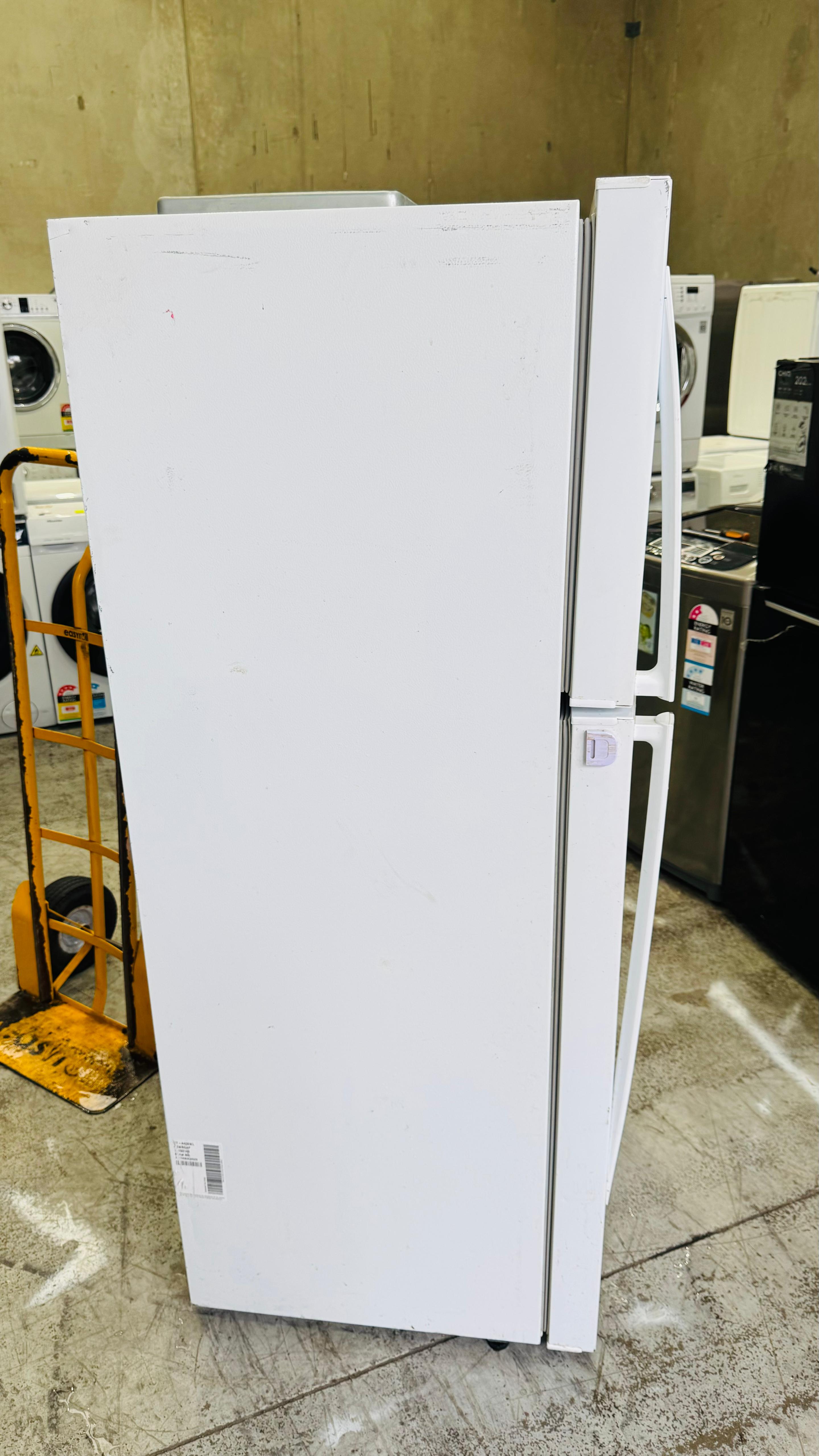 LG 442 LITRES FRIDGE FREEZER