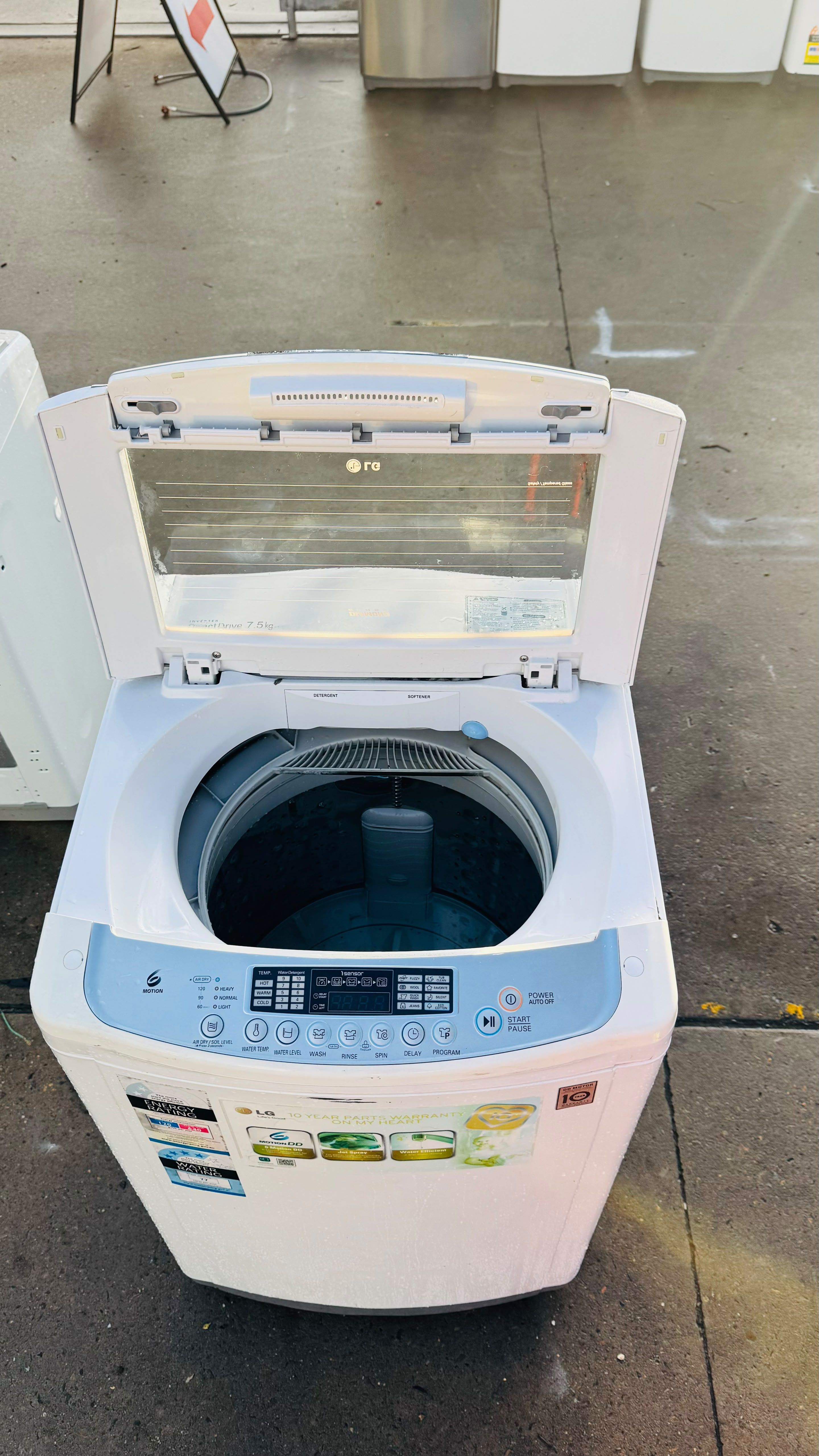 LG 7.5KGS TOP LOADER WASHING MACHINE
