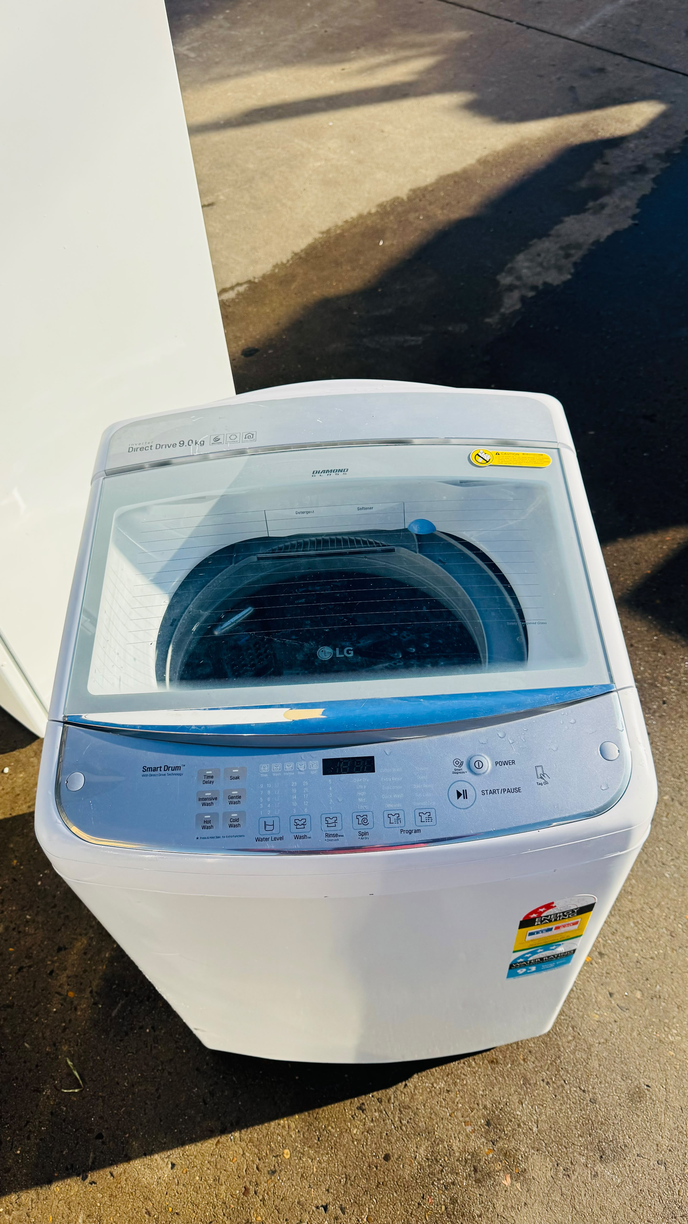 LG 9KGS TOP LOADER WASHING MACHINE