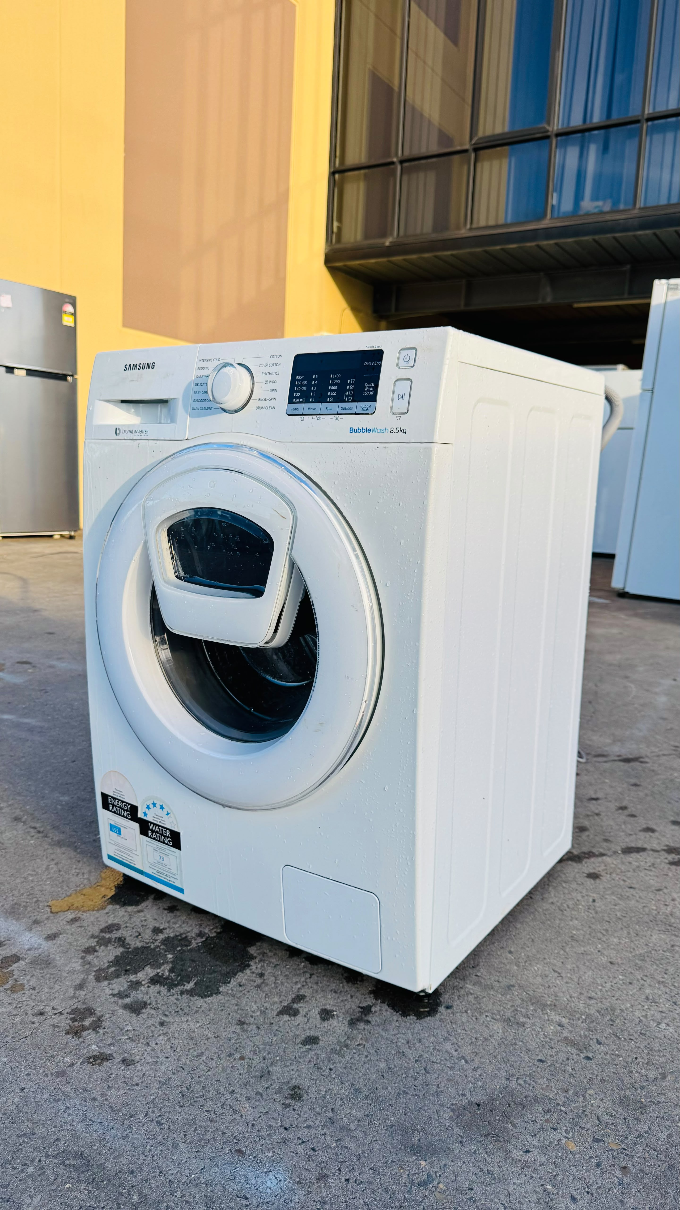 SAMSUNG 8.5KGS FRONT LOADER WASHING MACHINE