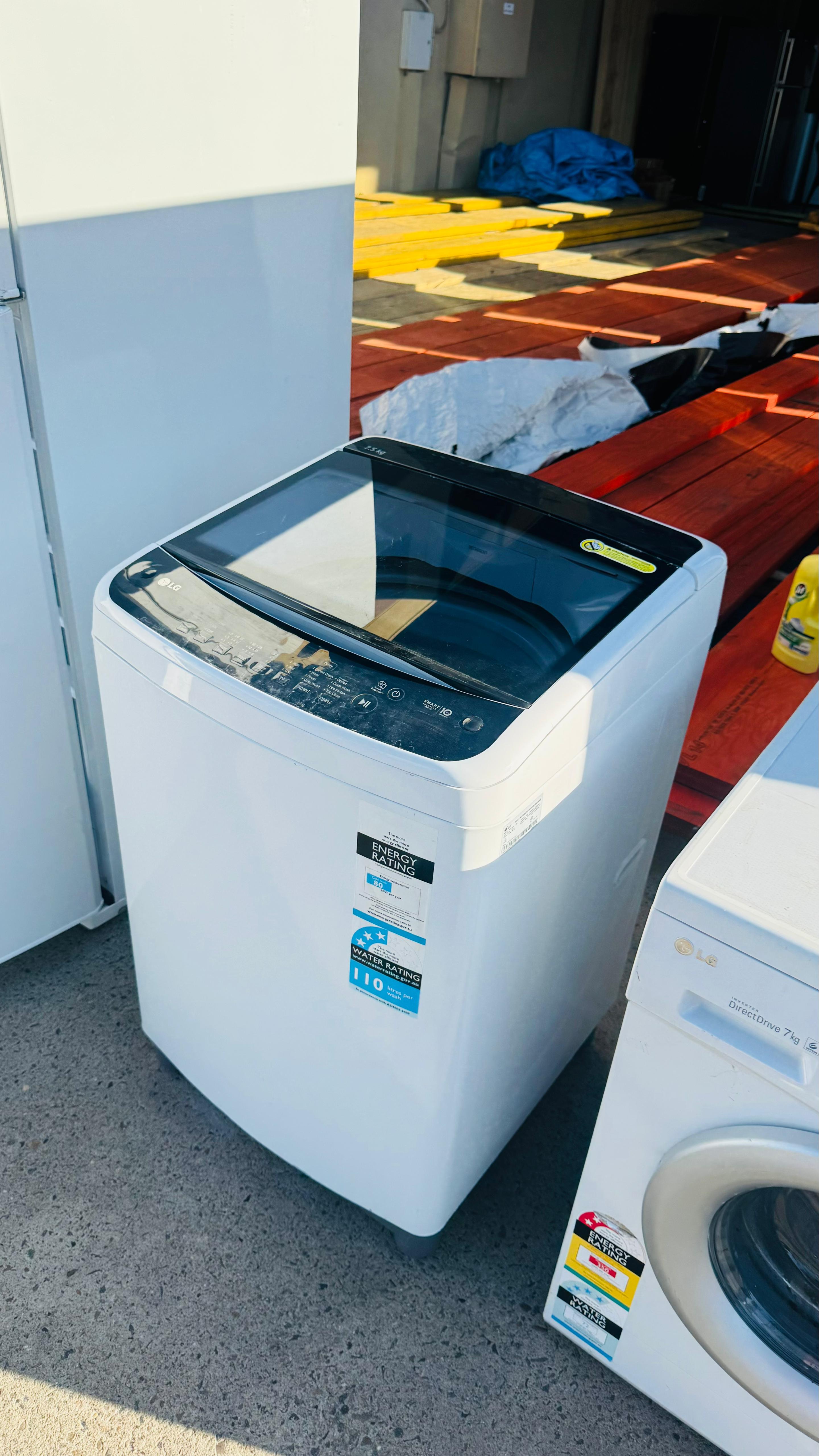 LG 7.5KGS TOP LOADER WASHING MACHINE