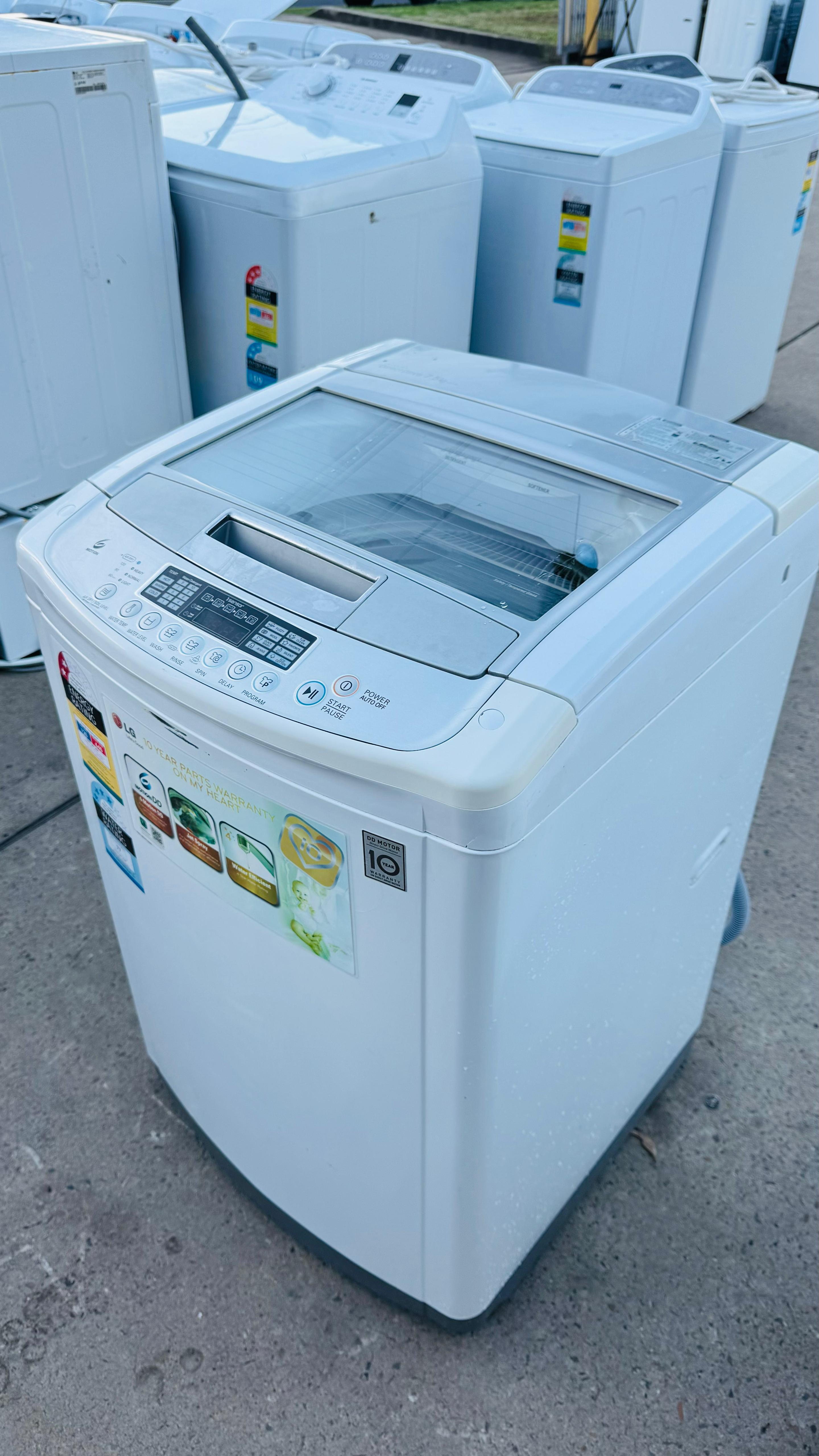 LG 7.5KGS TOP LOADER WASHING MACHINE
