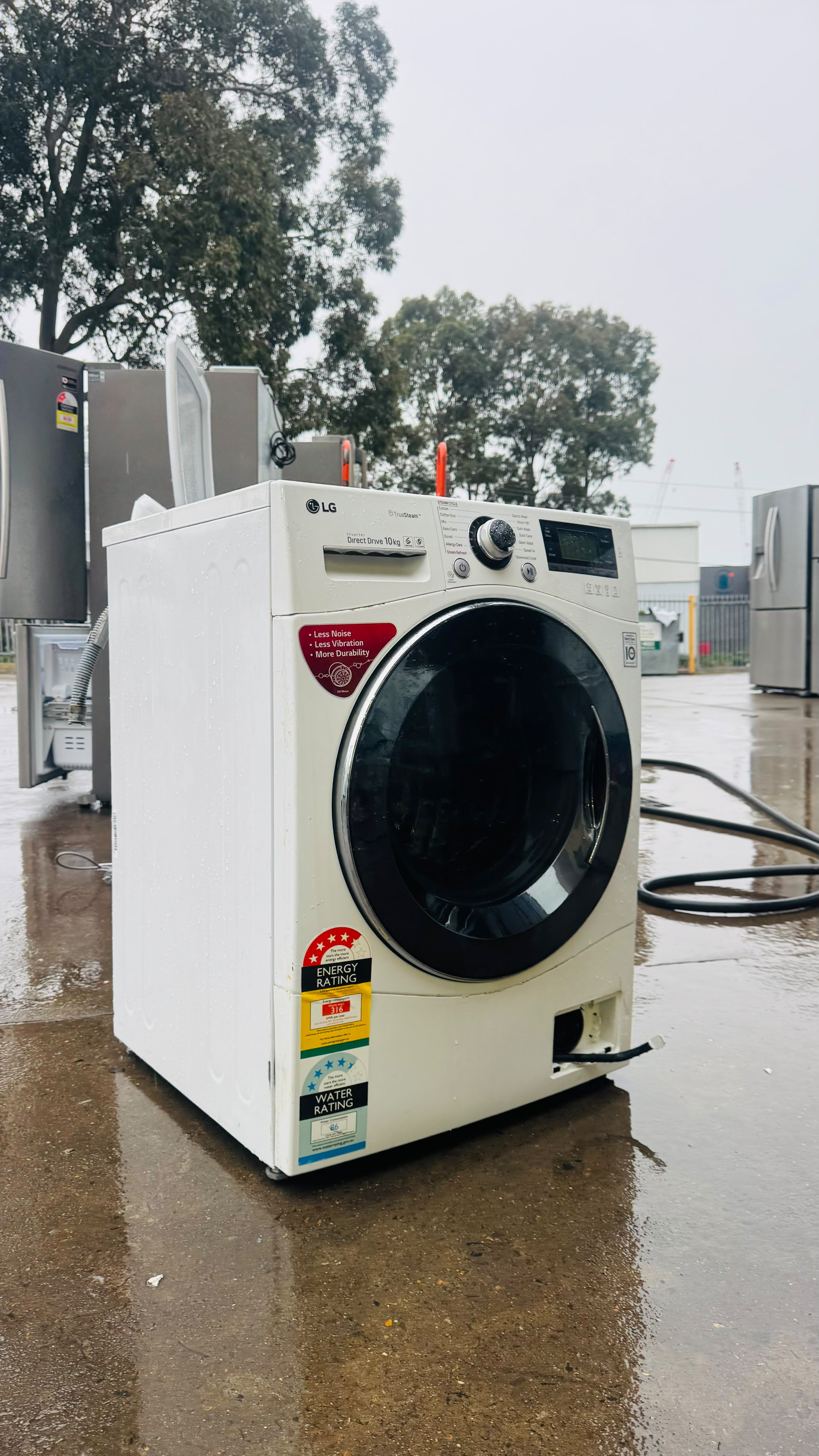 LG 10KGS FRONT LOADER WASHING MACHINE
