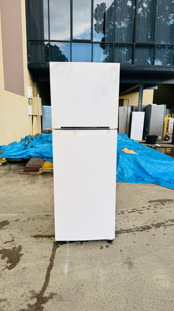 SAMSUNG 341 LITRES FRIDGE FREEZER