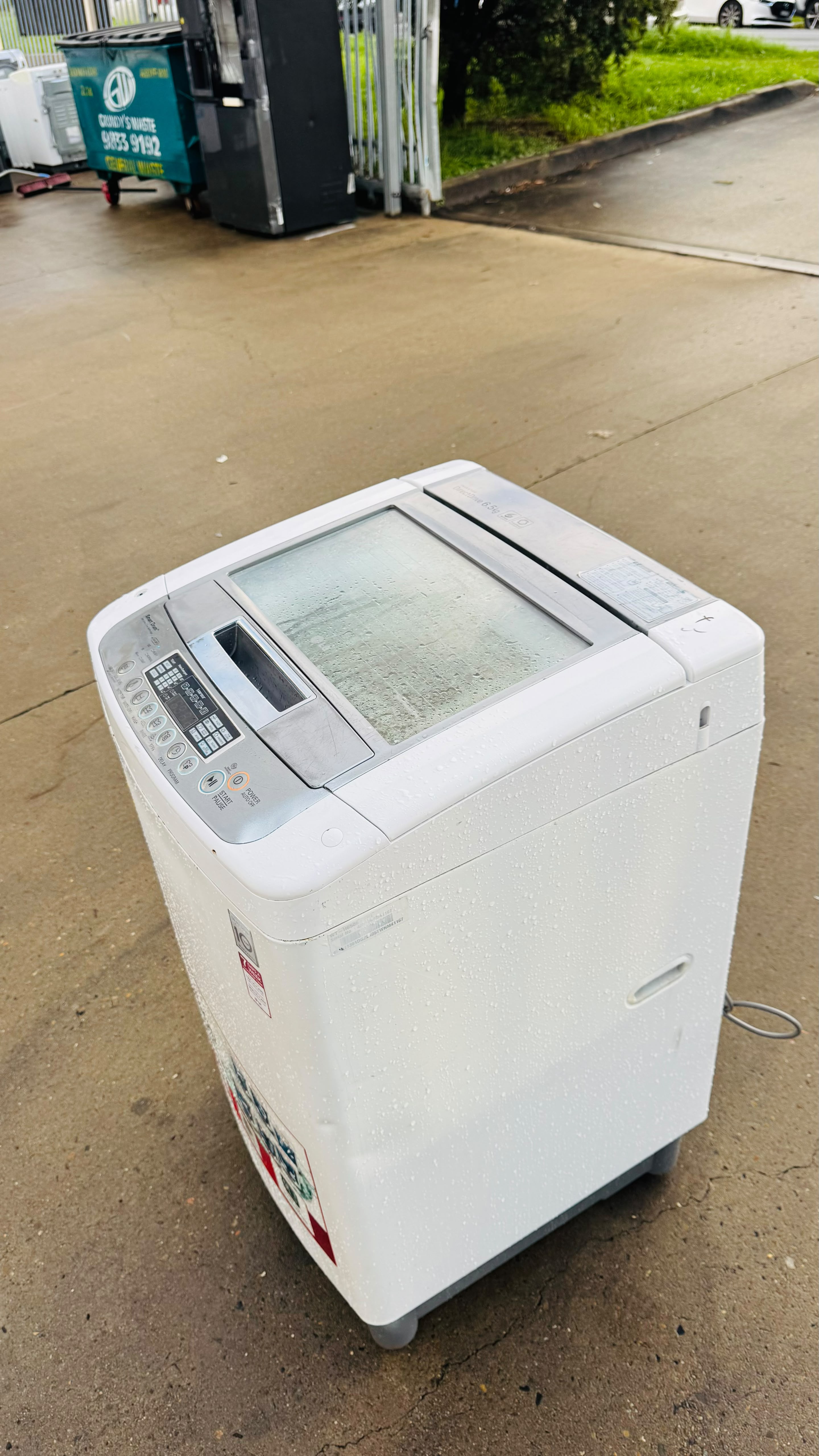 LG 6.5KGS TOP LOADER WASHING MACHINE
