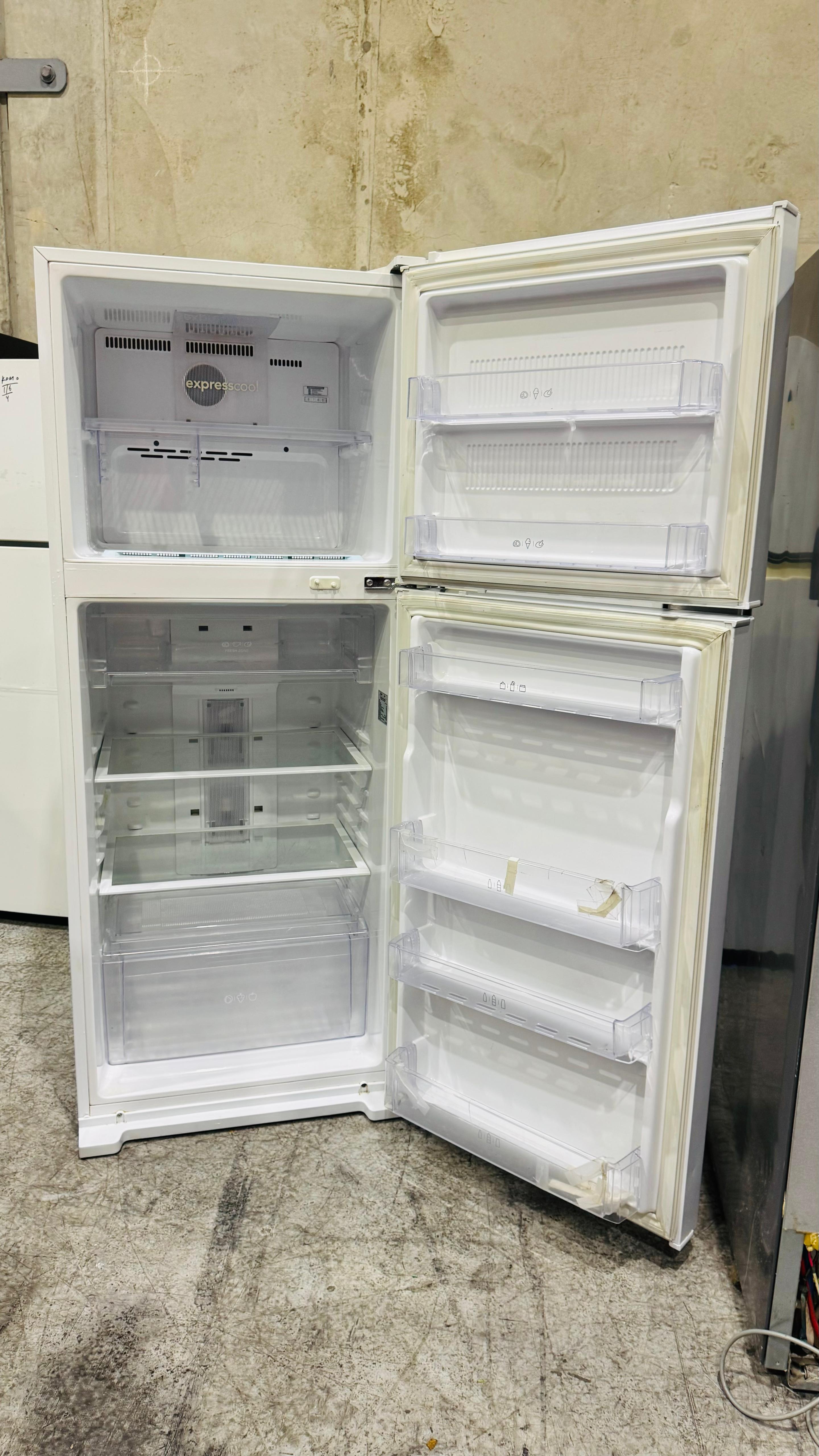 LG 422 LITRES FRIDGE FREEZER
