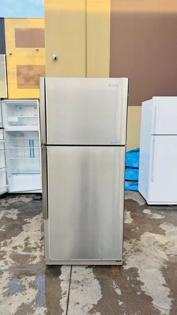 SAMSUNG 419 LITRES FRIDGE FREEZER