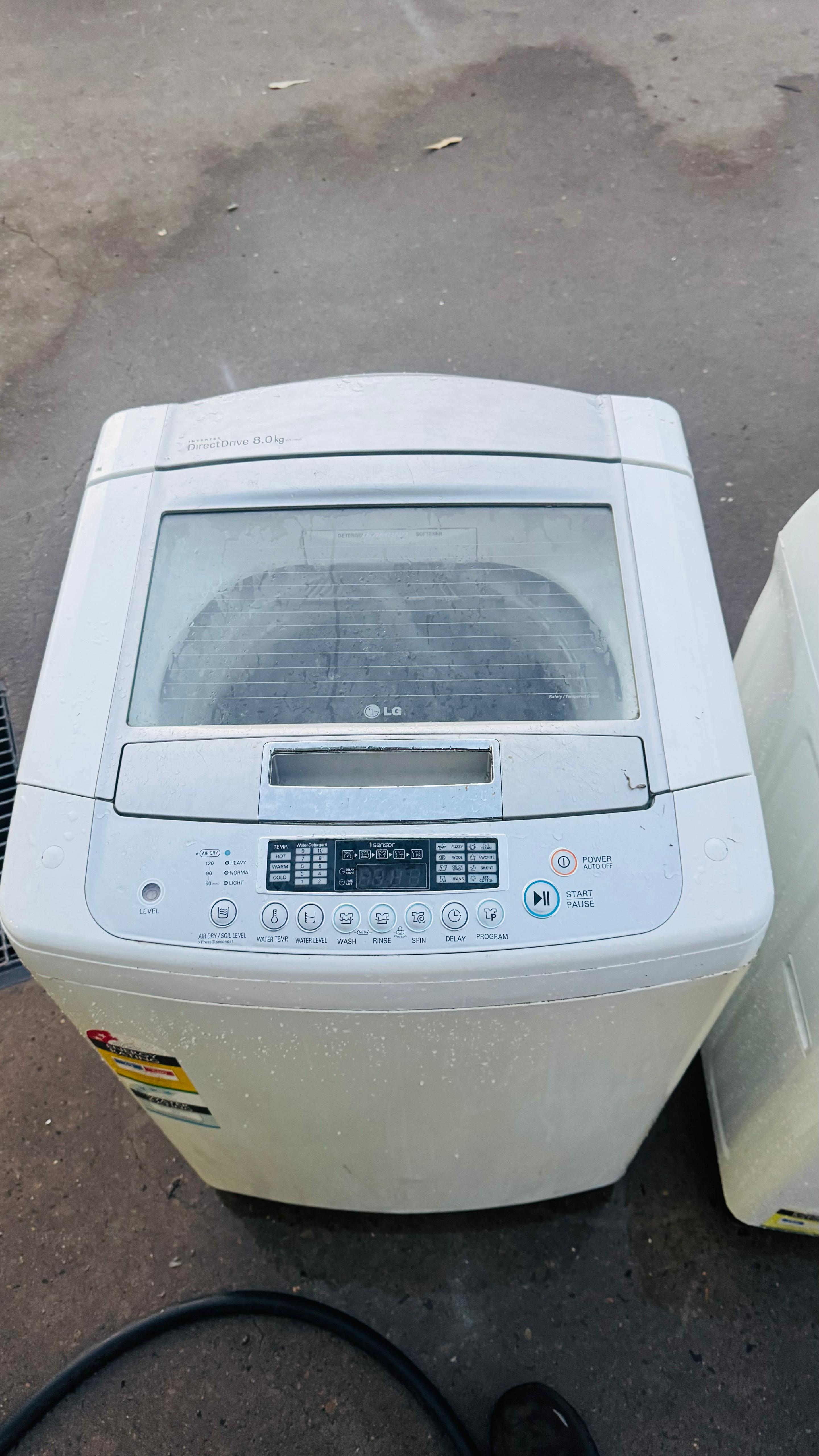 LG 8 KGS TOP LOADER WASHING MACHINE