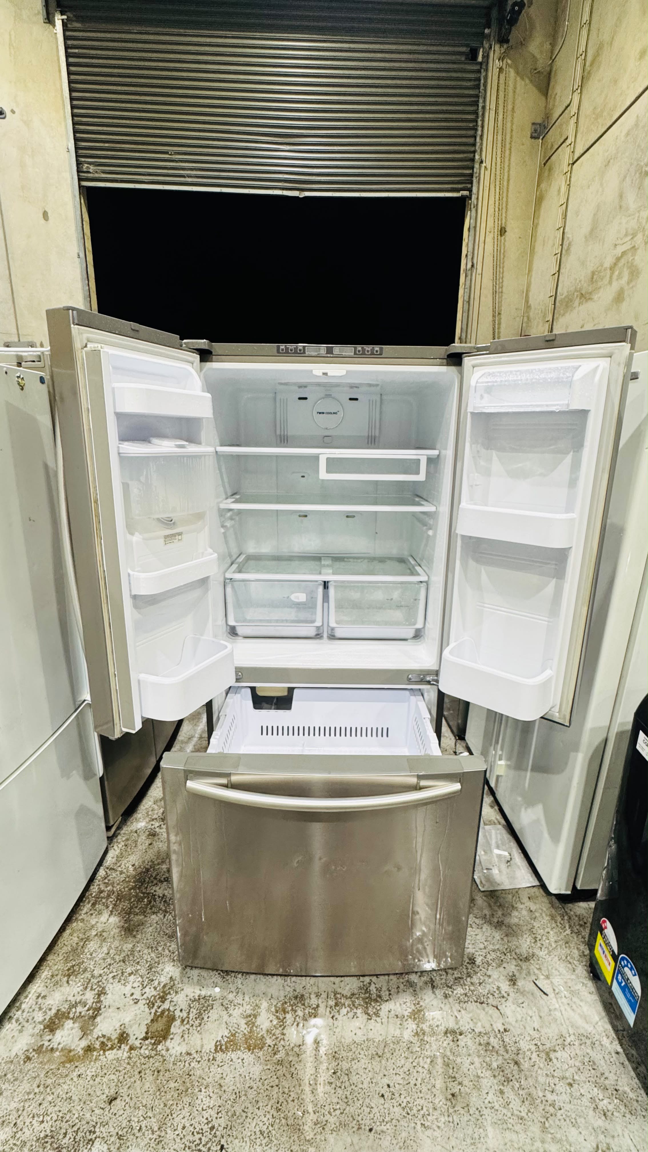 SAMSUNG FRENCH DOOR 583 LITRES FRIDGE FREEZER