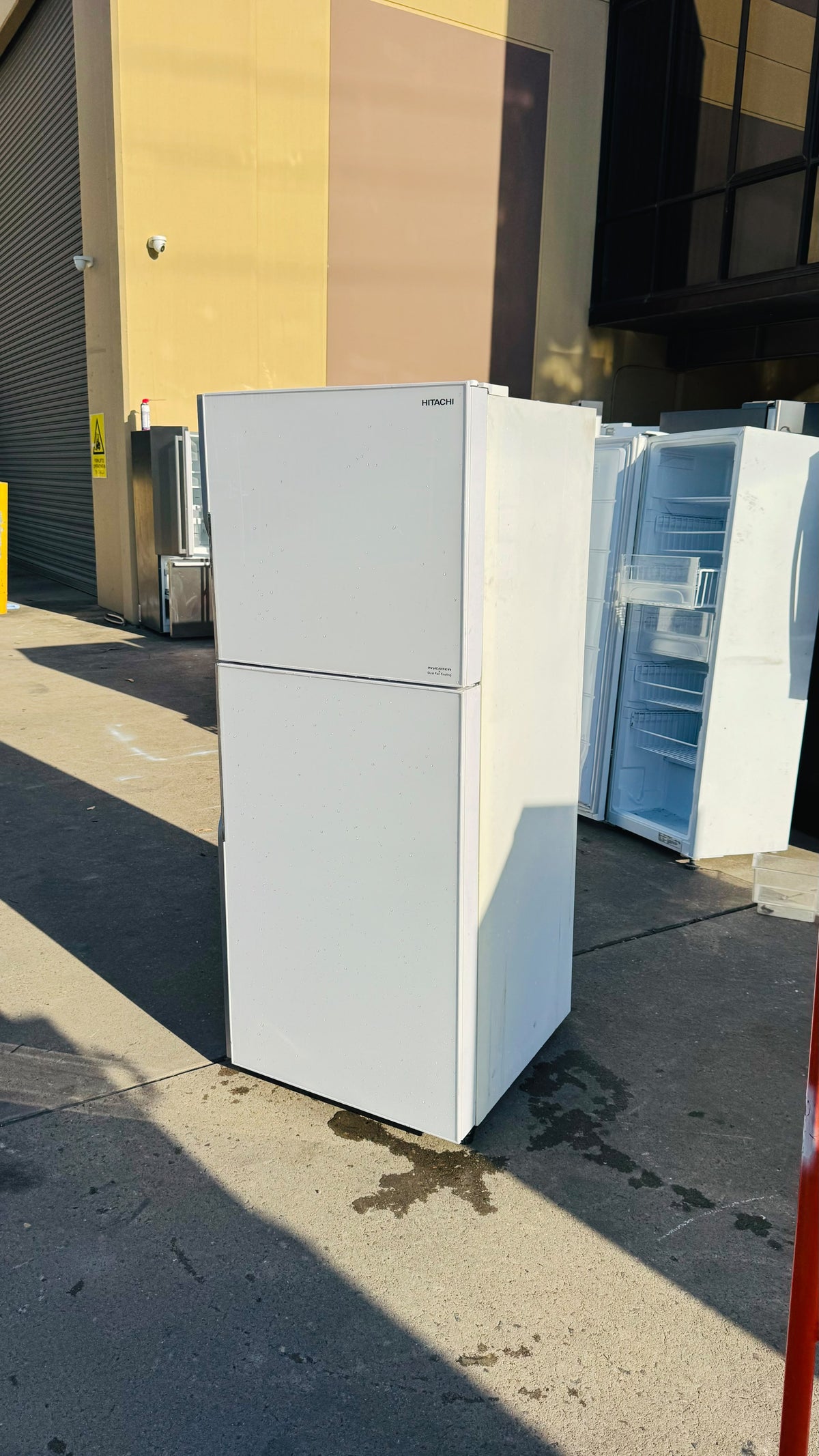 HITACHI 405 LITRES FRIDGE FREEZER