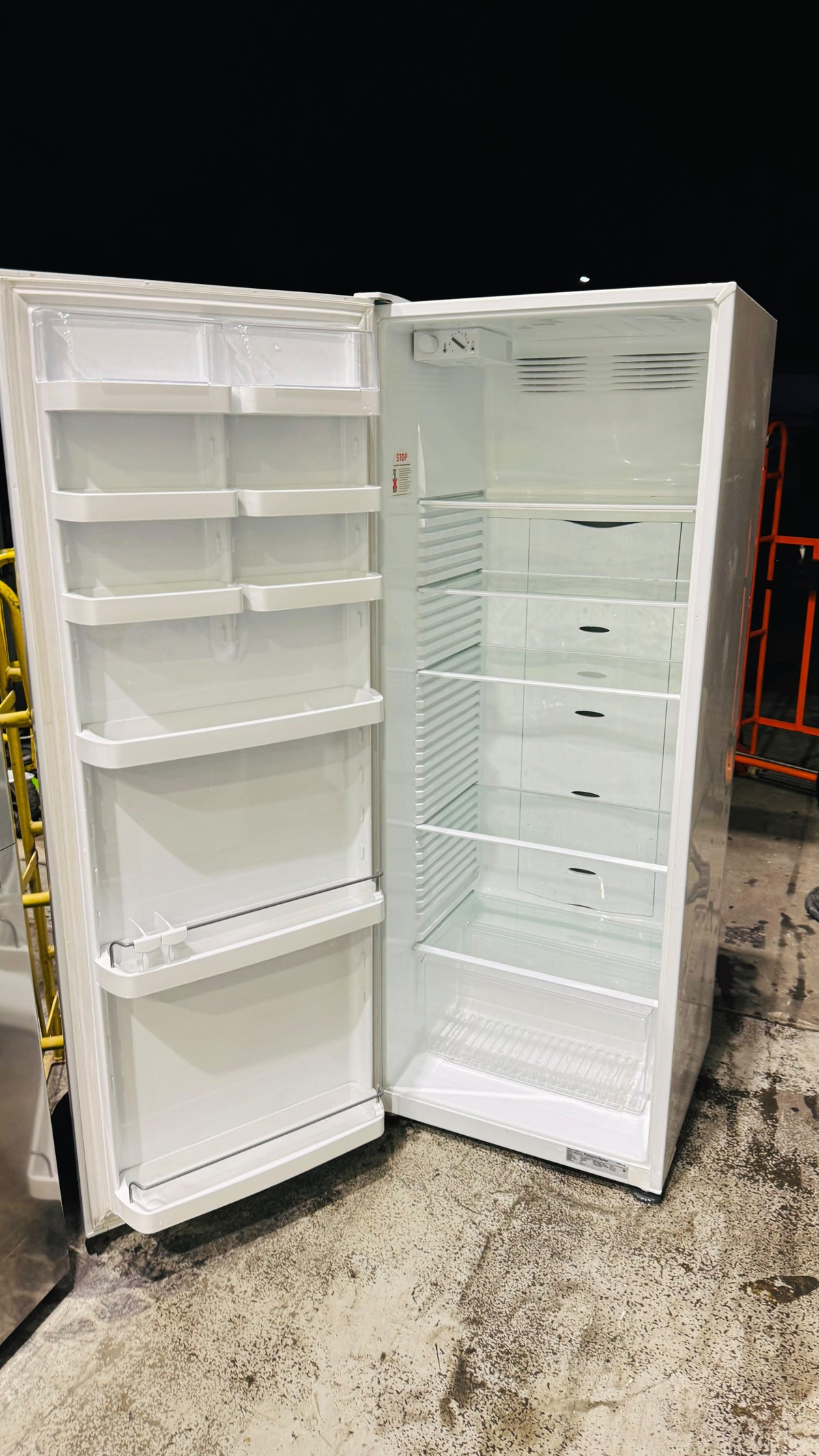 FISHER AND PAYKEL 451 LITRES FRIDGE ONLY