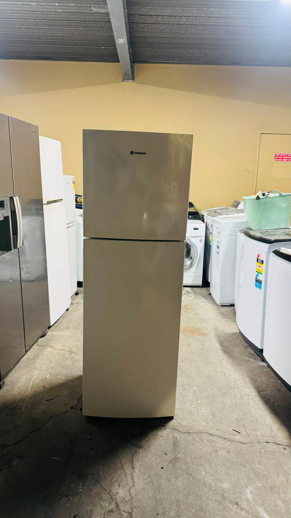 WESTINGHOUSE 275 LITRES FRIDGE FREEZER