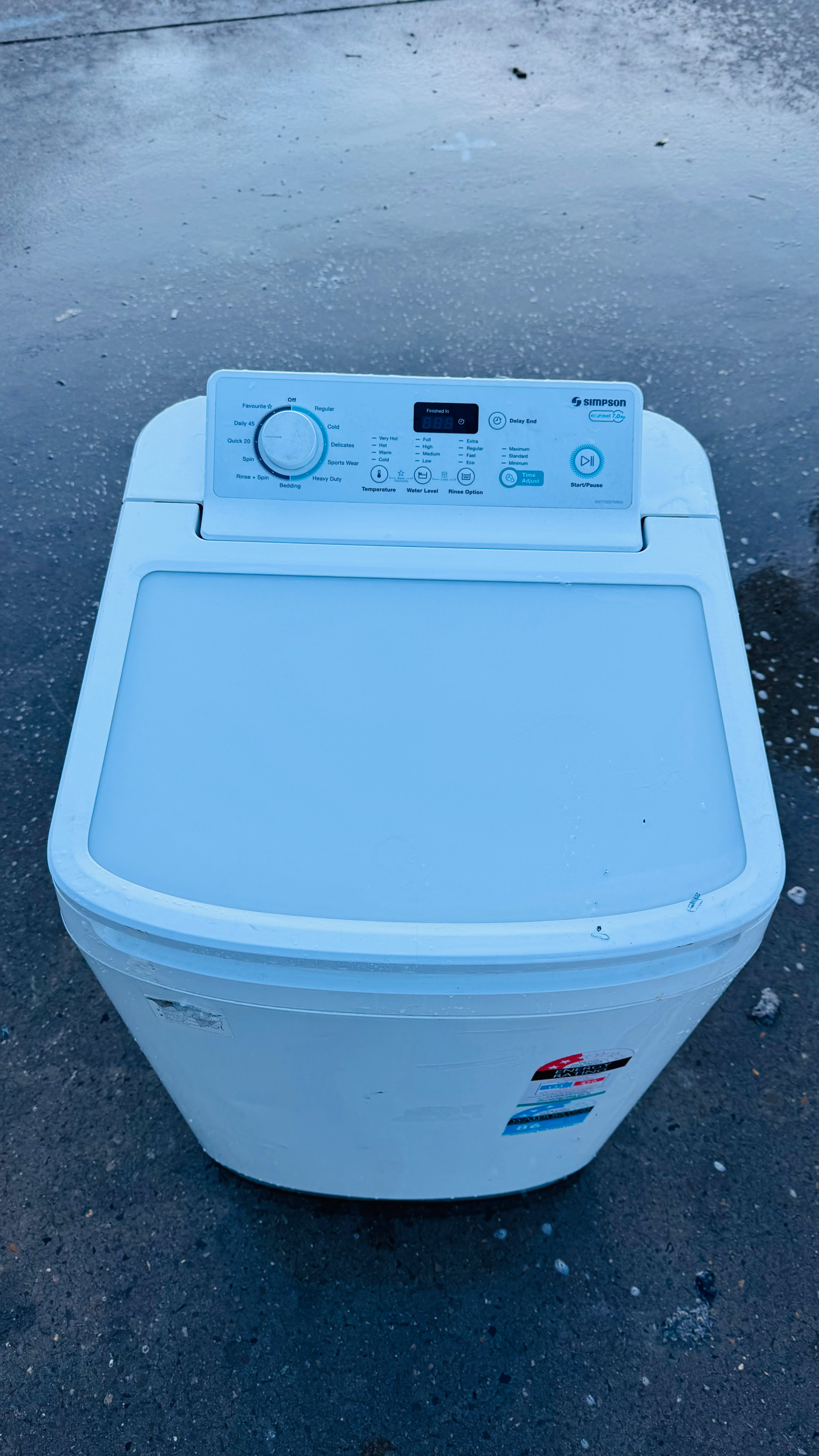 SIMPSON 7KGS TOP LOADER WASHING MACHINE