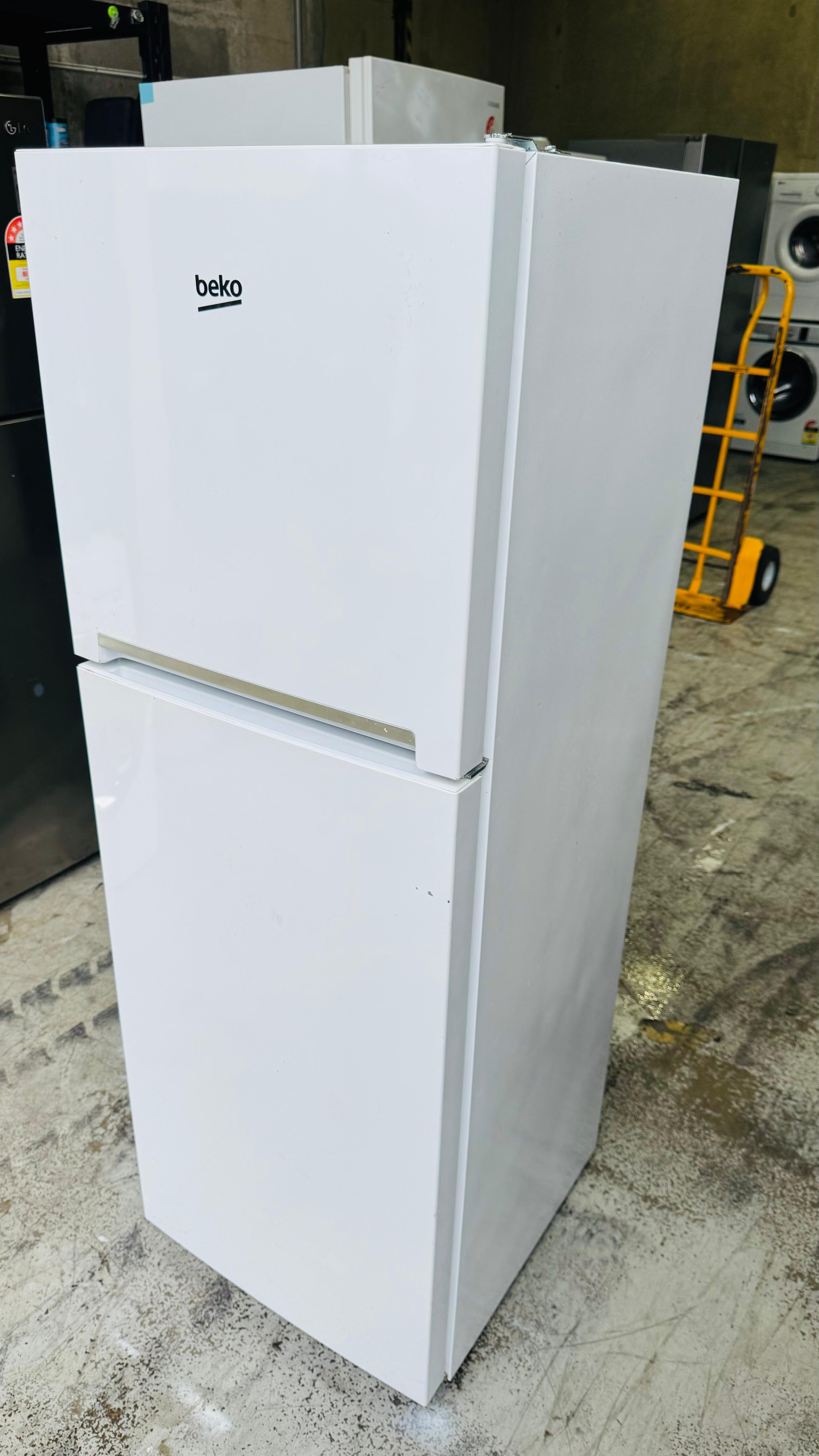 BEKO 245 LITRES FRIDGE FREEZER