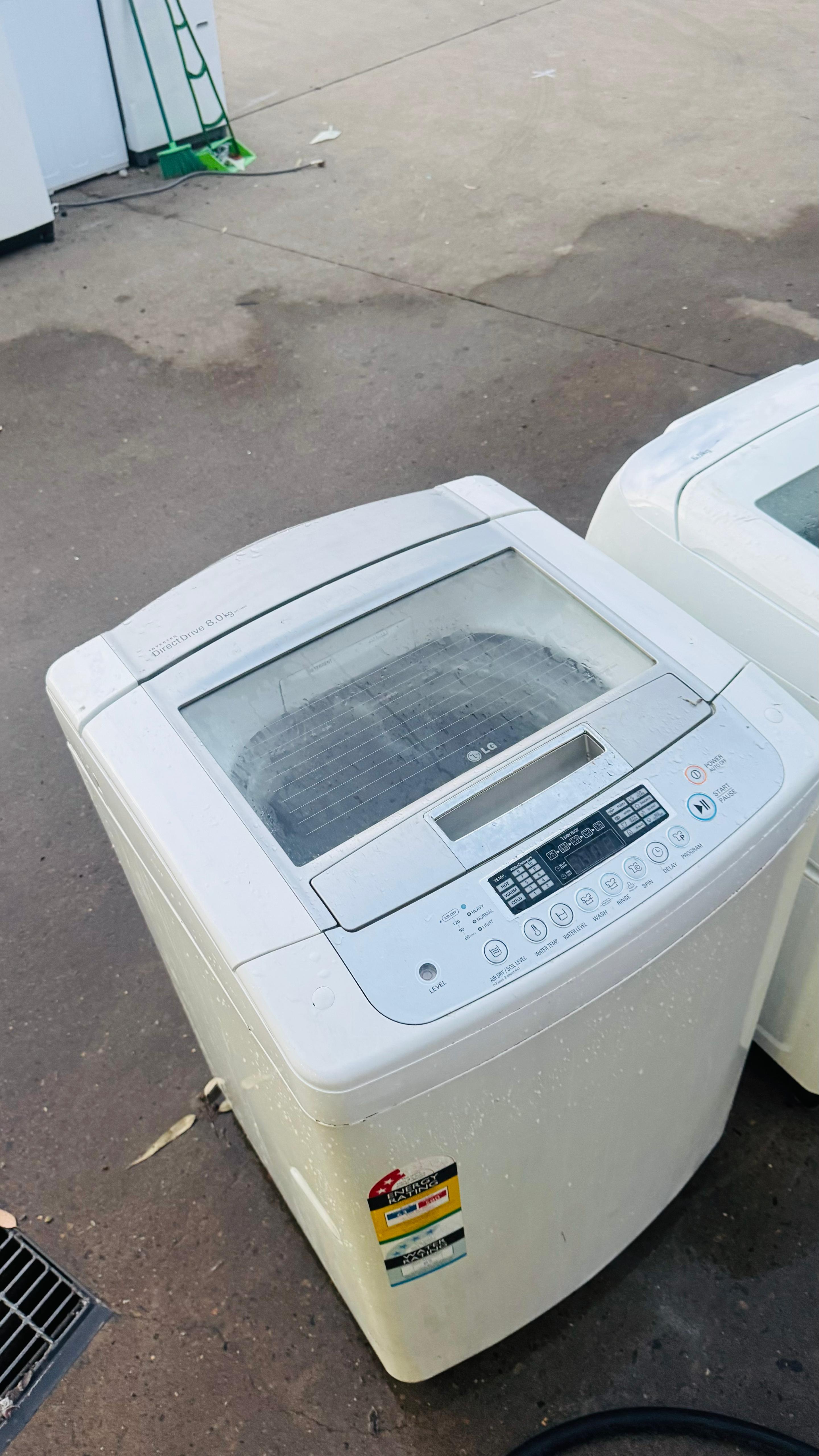 LG 8 KGS TOP LOADER WASHING MACHINE