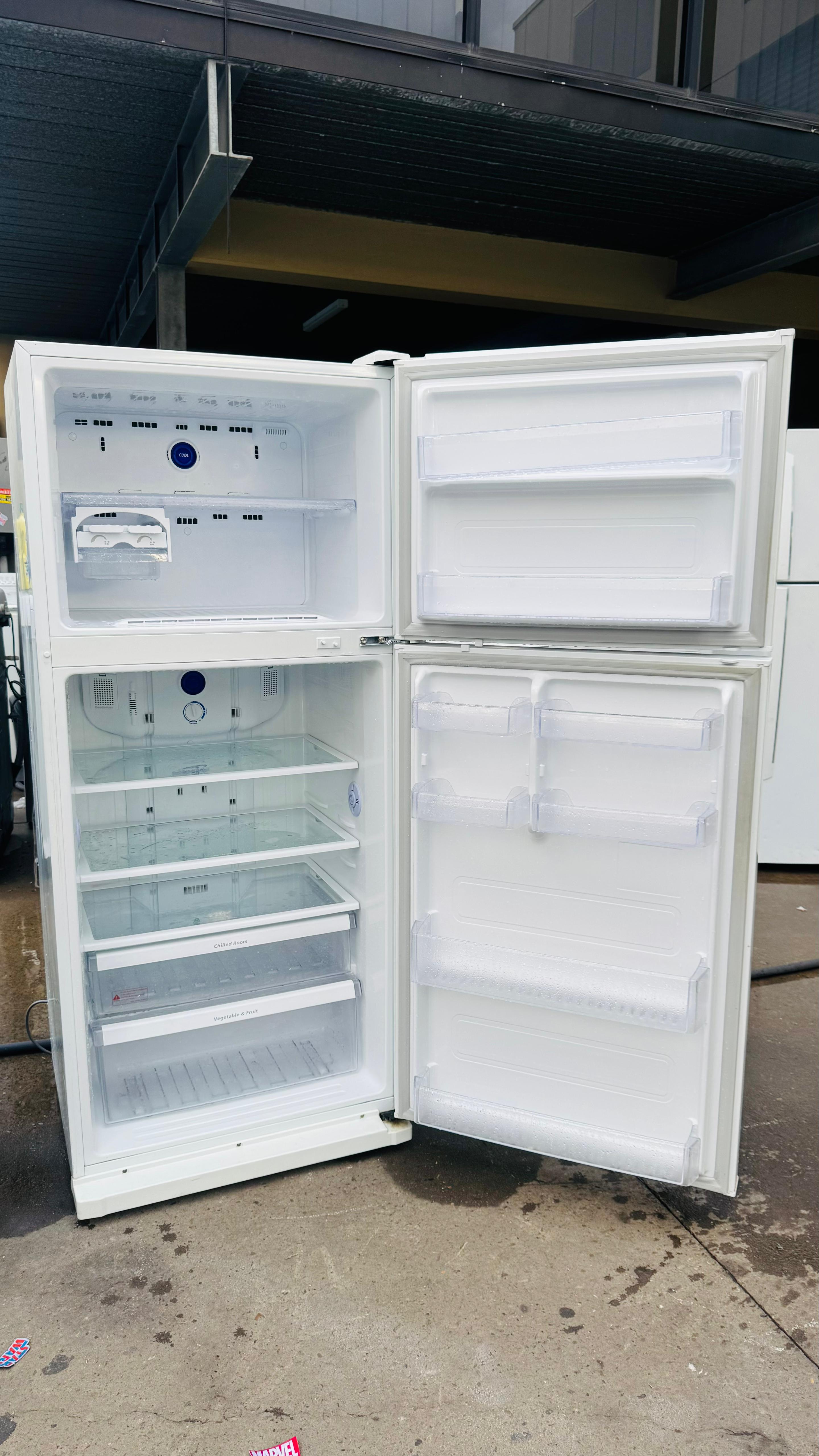 SAMSUNG 423 LITRES FRIDGE FREEZER