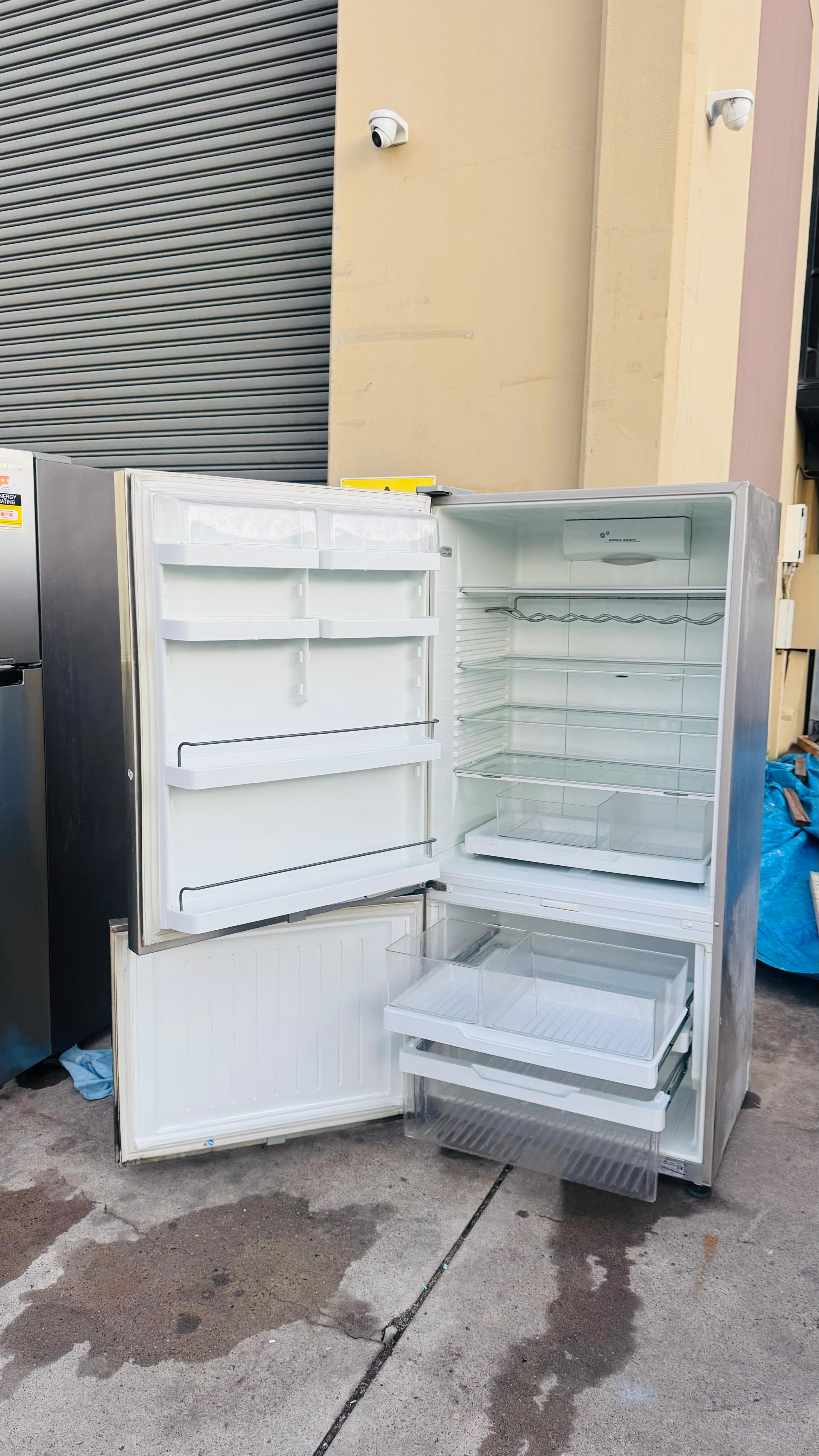 FISHER AND PAYKEL 519 LITRES FRIDGE FREEZER DISPLAY NOT WORKING CANT SENT TEMPRATURE