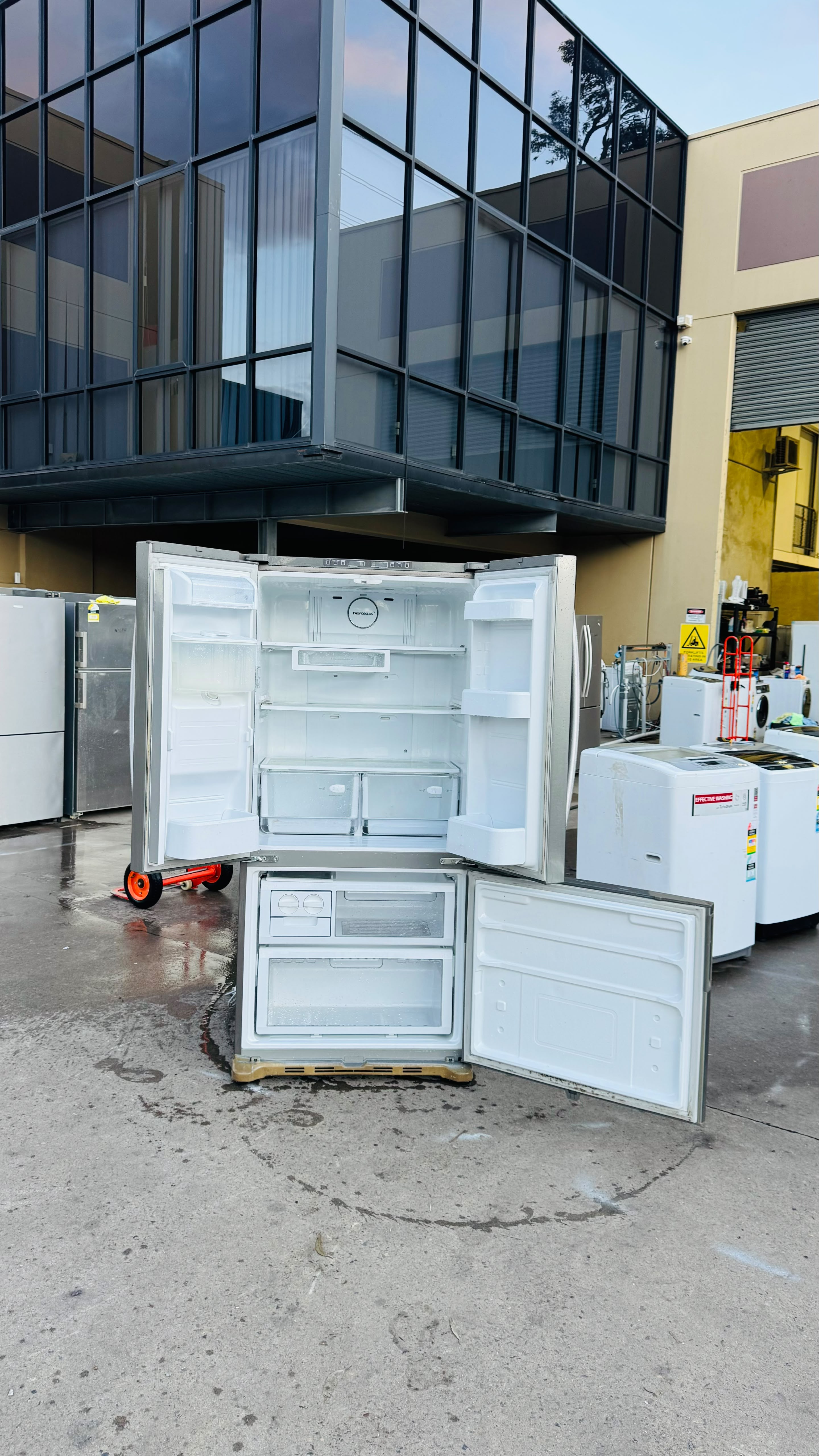 SAMSUNG FRENCH DOOR 527 LITRES FRIDGE FREEZER