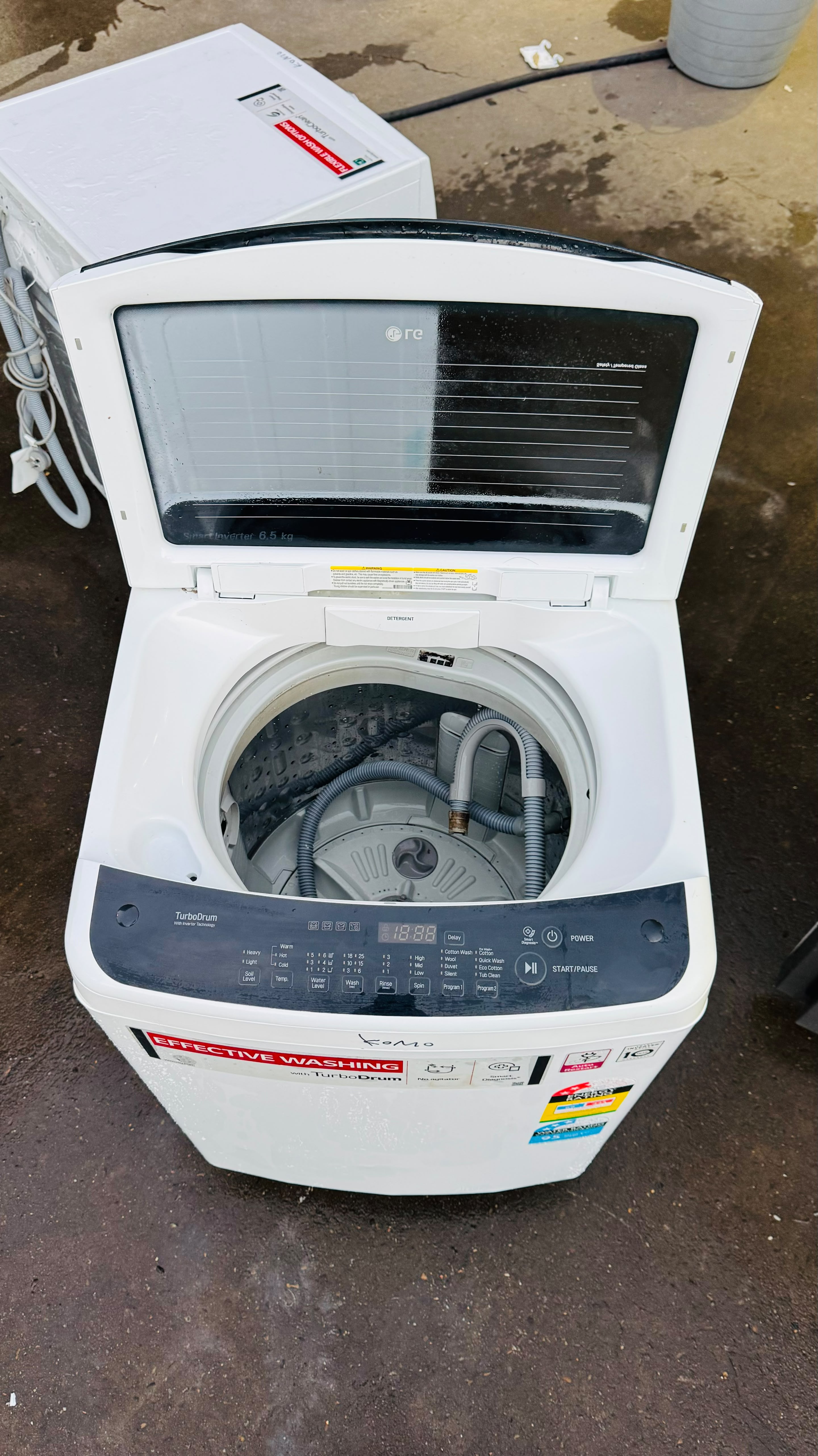 LG 6.5KGS TOP LOADER WASHING MACHINE