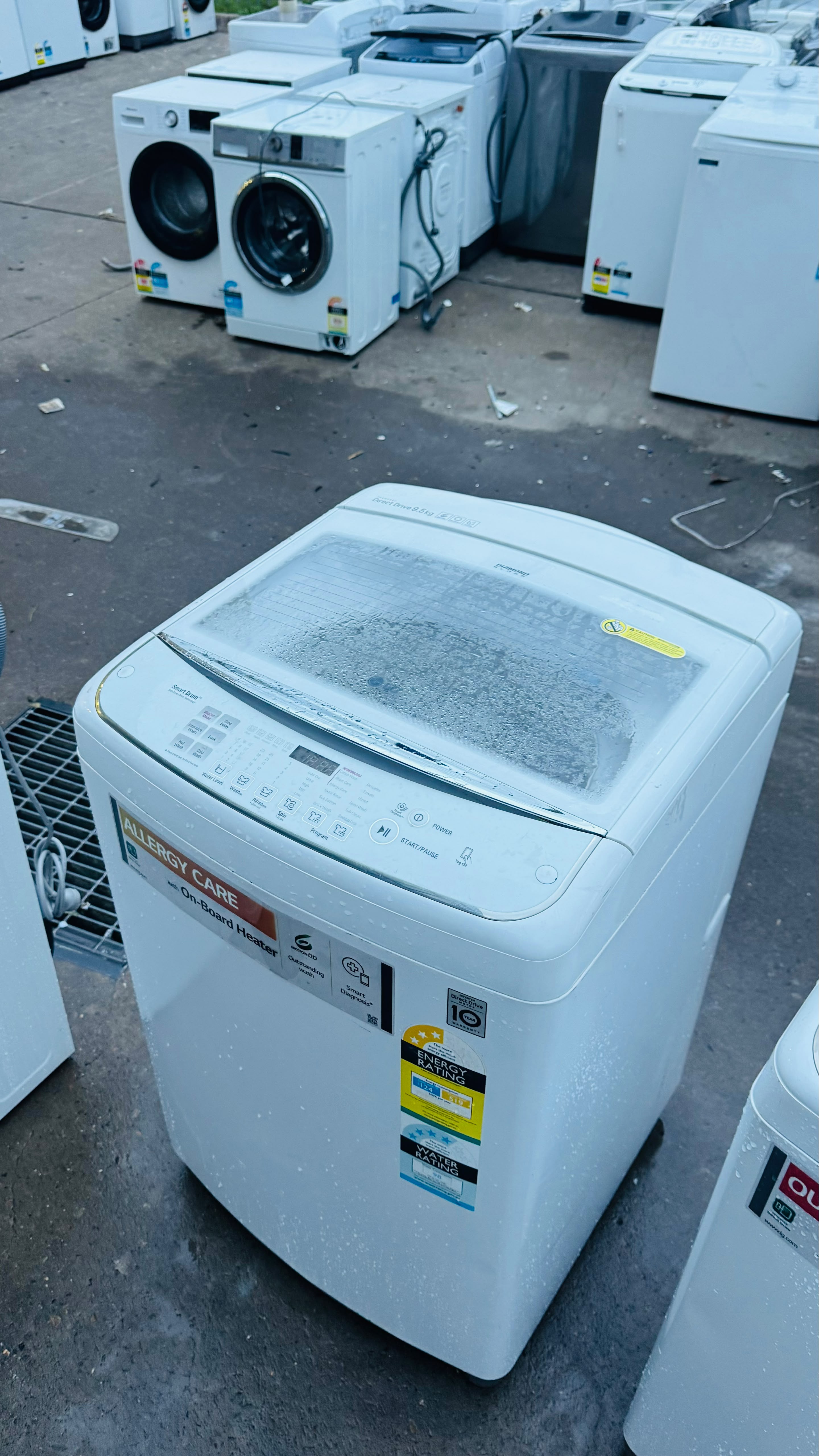 LG 9.5KGS TOP LOADER WASHING MACHINE
