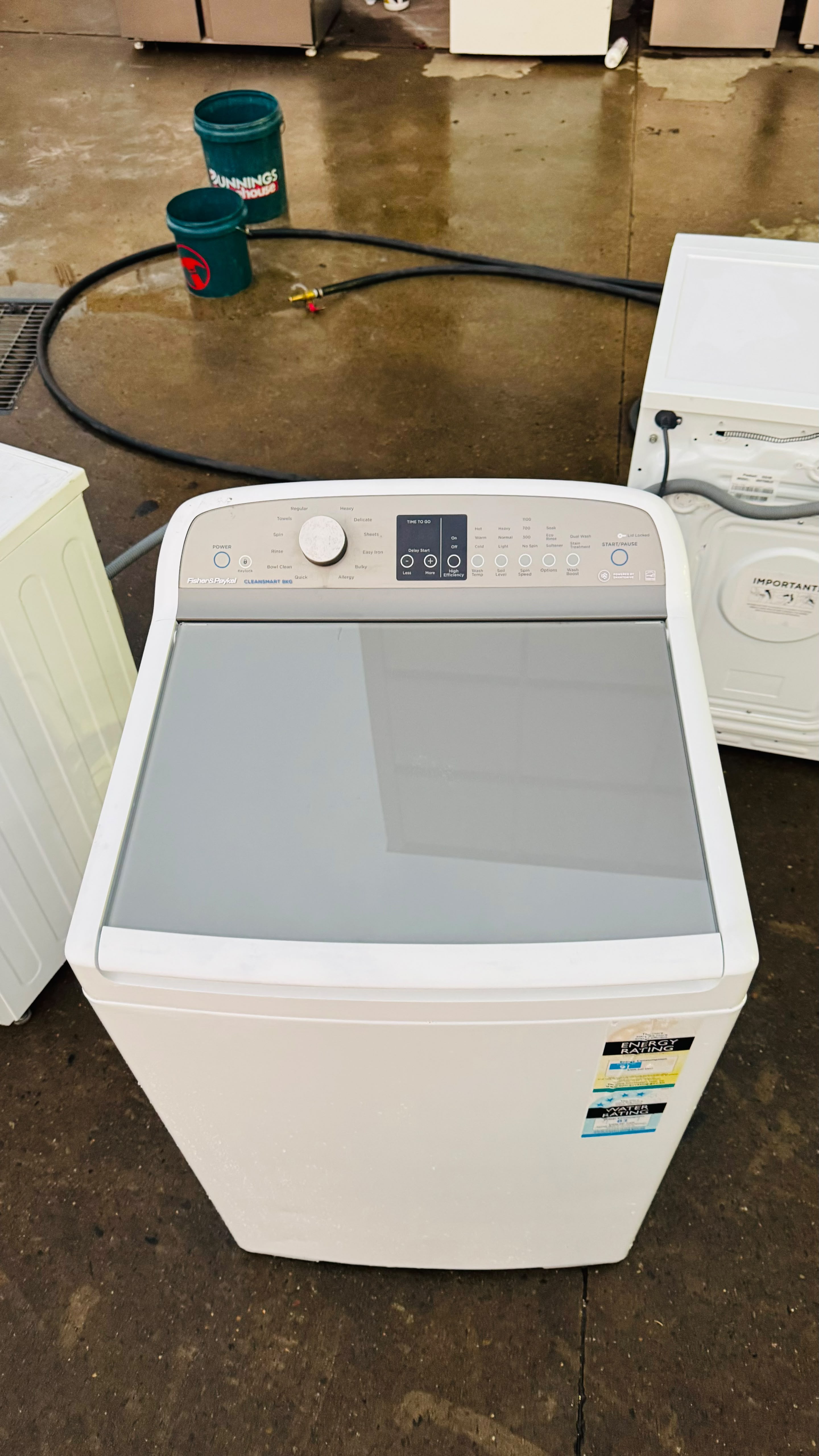 FISHER AND PAYKEL 8KGS TOP LOADER WASHING MACHINE