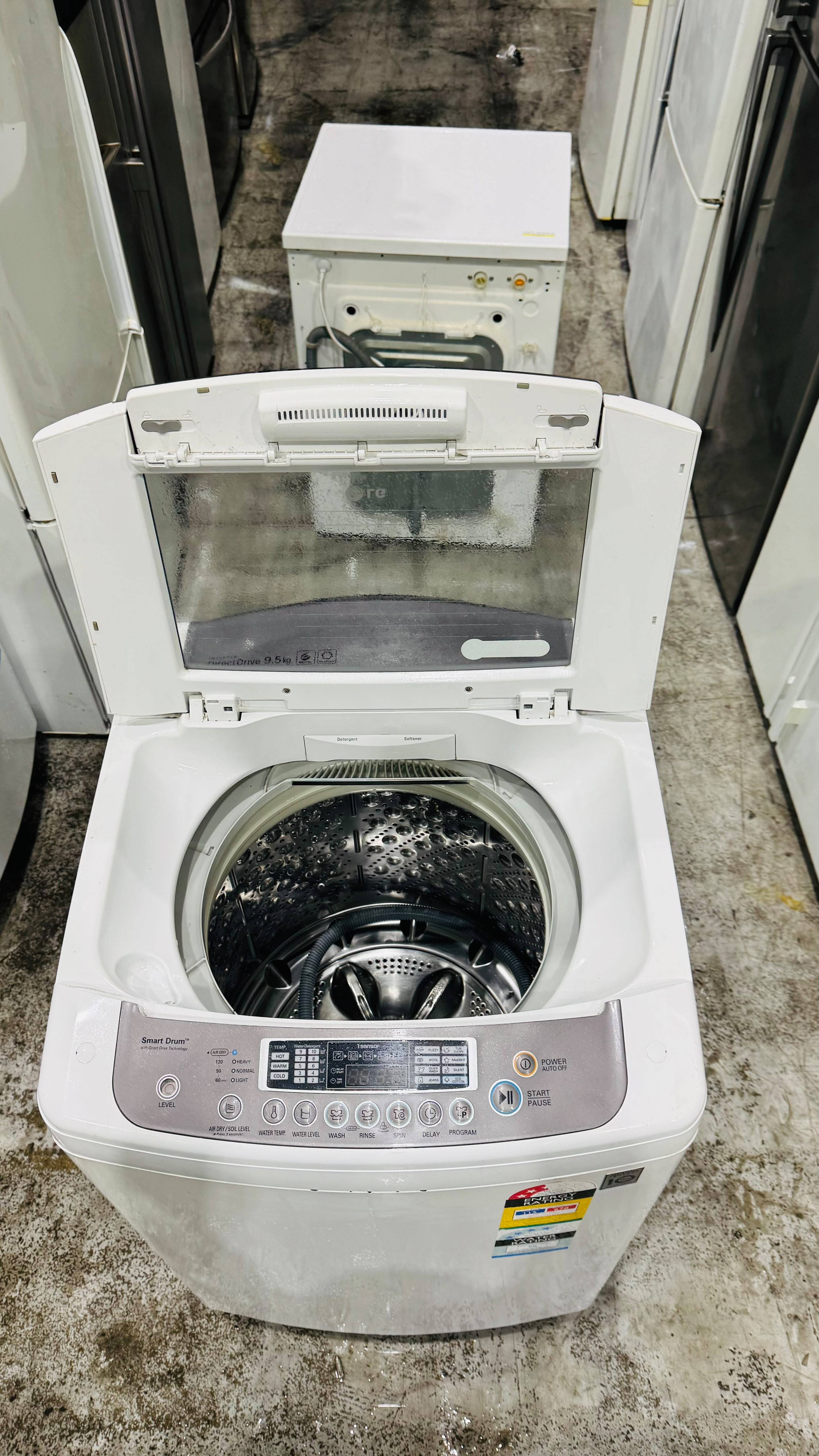 LG 9.5KGS TOP LOADER WASHING MACHINE