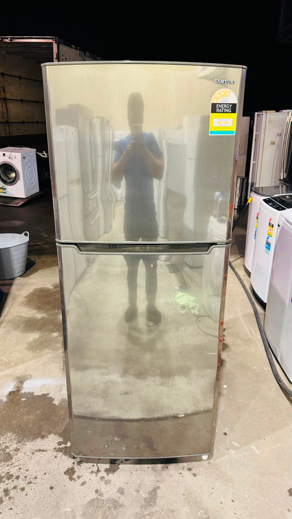 SAMSUNG 367 LITRES FRIDGE FREEZER