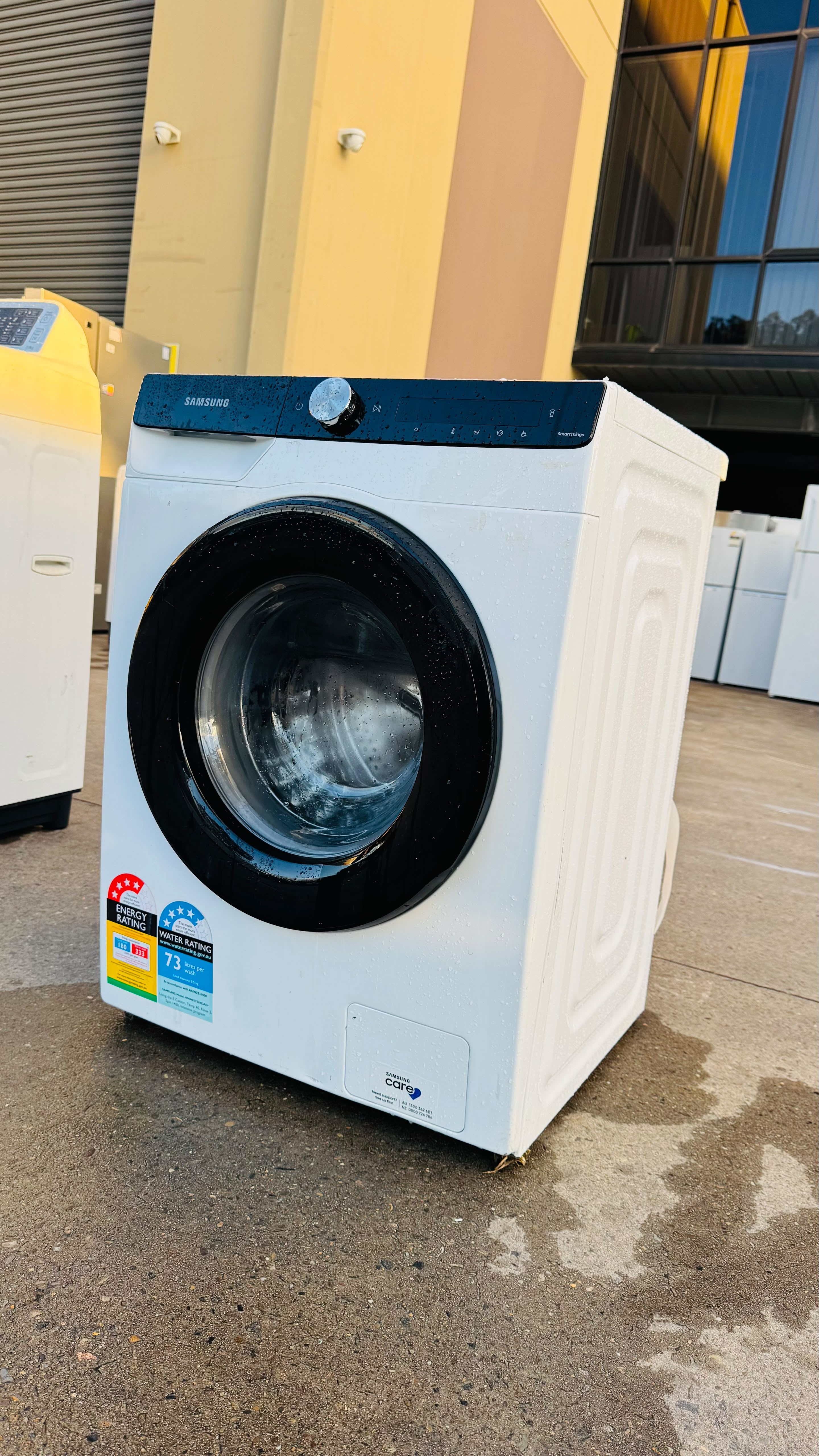 SAMSUNG 8.5KGS FRONT LOADER WASHING MACHINE