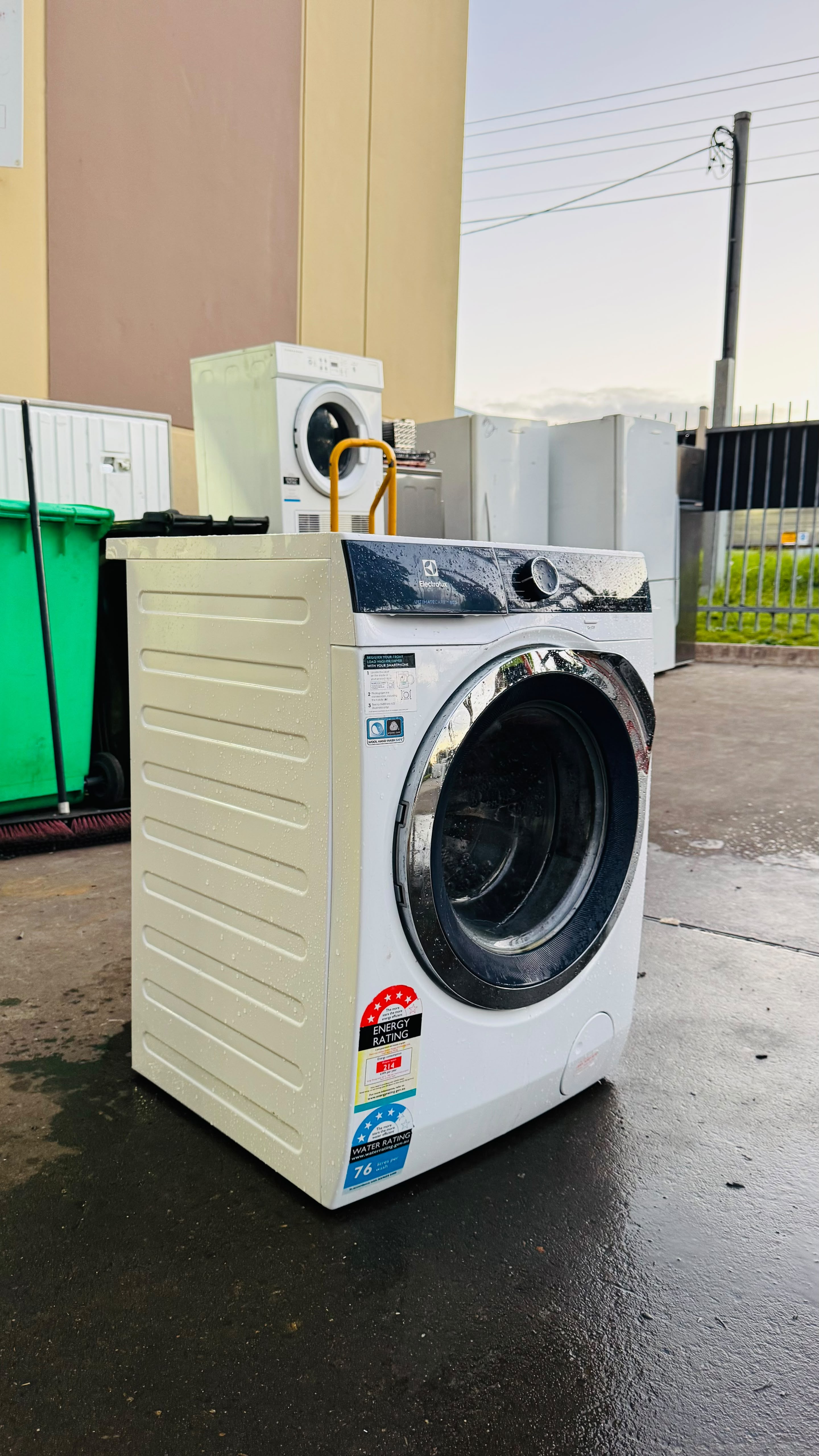 ELECTROLUX 9KGS FRONT LOADER WASHING MACHINE
