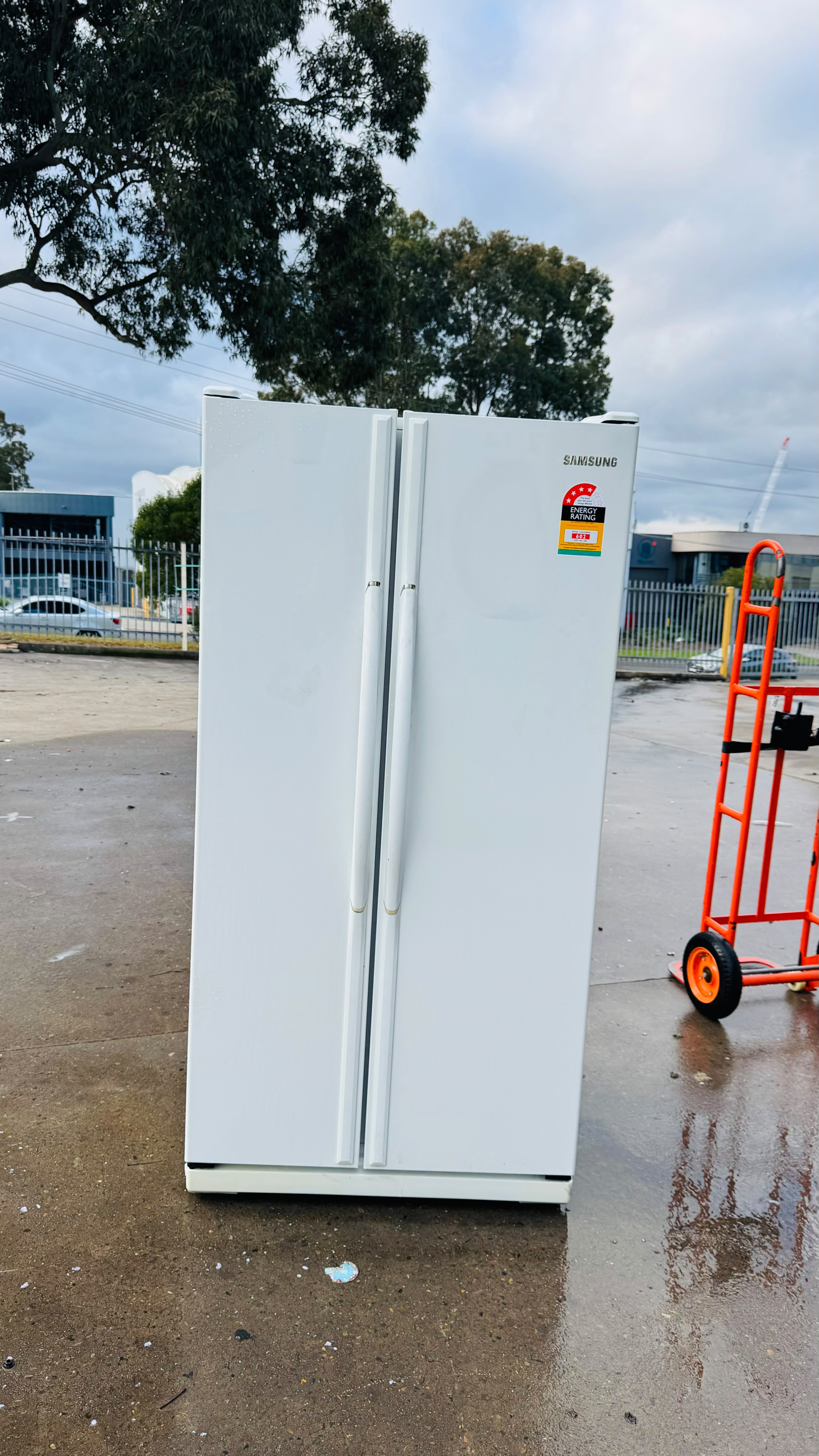 SAMSUNG 535 LITRES SIDE BY SIDE DOOR FRIDGE FREEZER