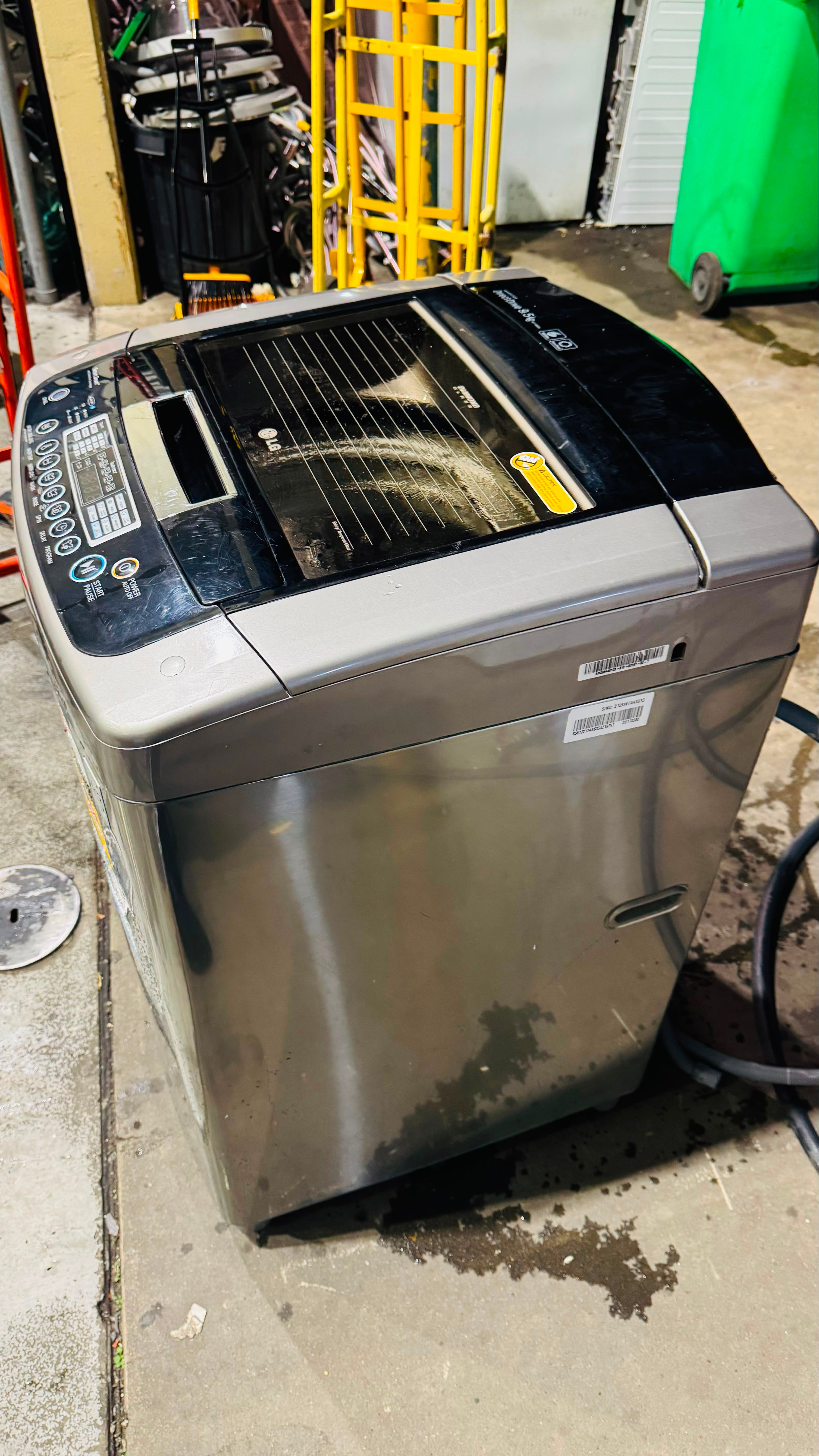 LG 9.5KGS TOP LOADER WASHING MACHINE