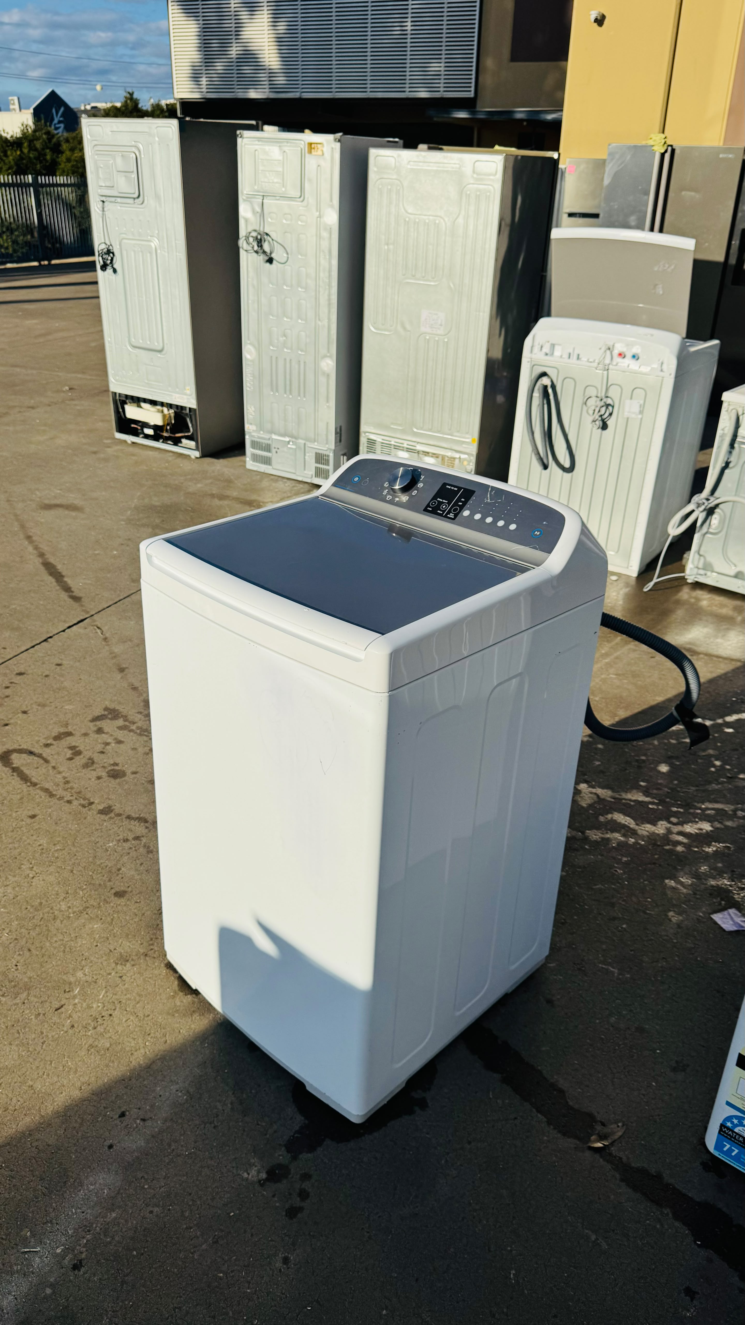 FISHER AND PAYKEL 8.5KGS TOP LOADER WASHING MACHINE