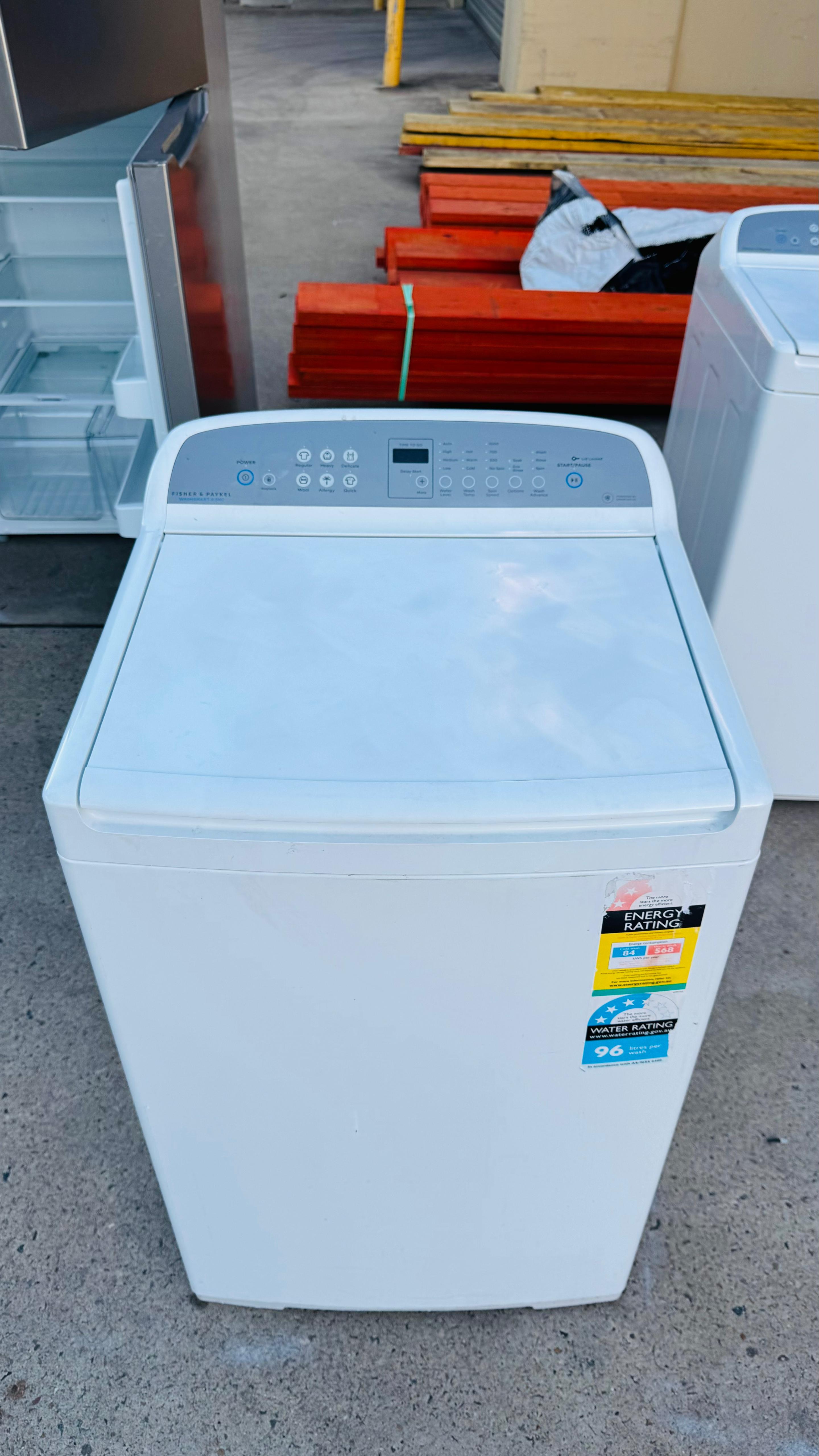 FISHER AND PAYKEL 8.5KGS TOP LOADER WASHING MACHINE
