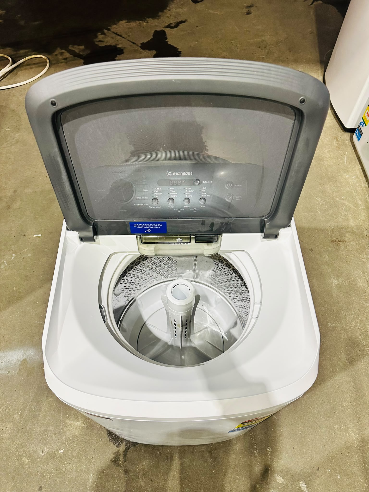 WESTINGHOUSE 6KGS TOP LOADER WASHING MACHINE