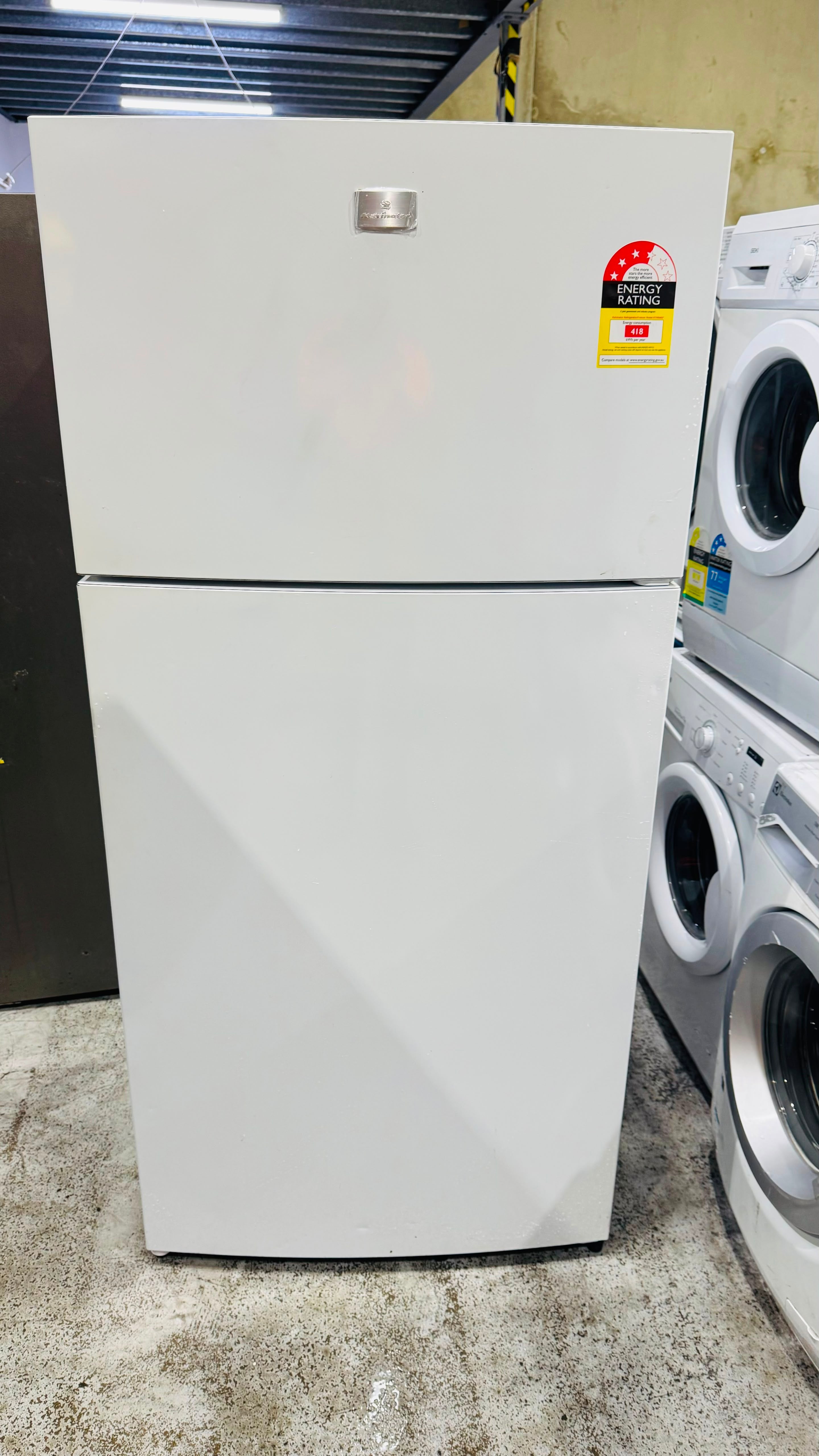 KELVINATOR 536 LITRES FRIDGE FREEZER
