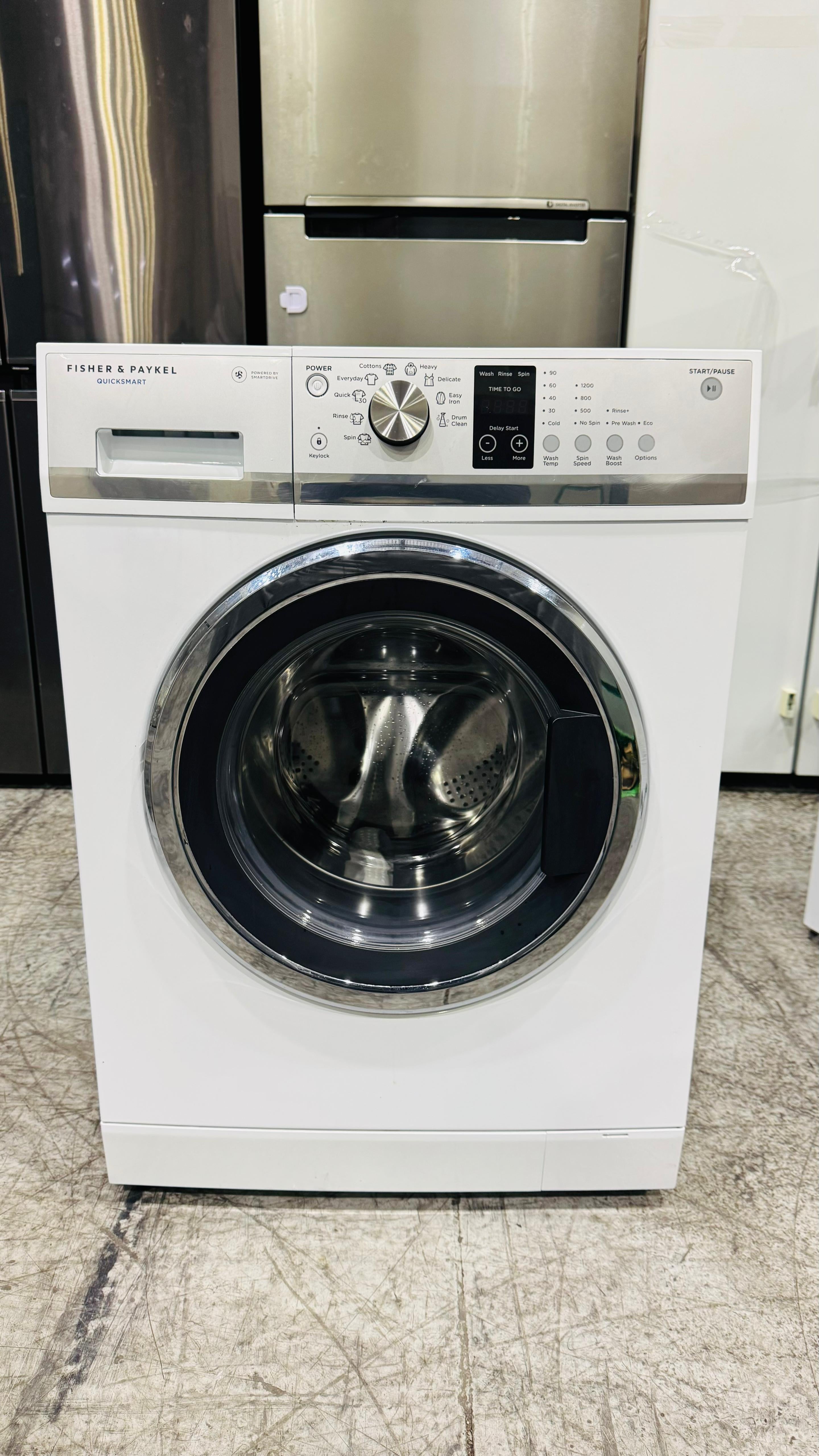 FISHER AND PAYKEL 7.5KGS FRONT LOADER WASHING MACHINE
